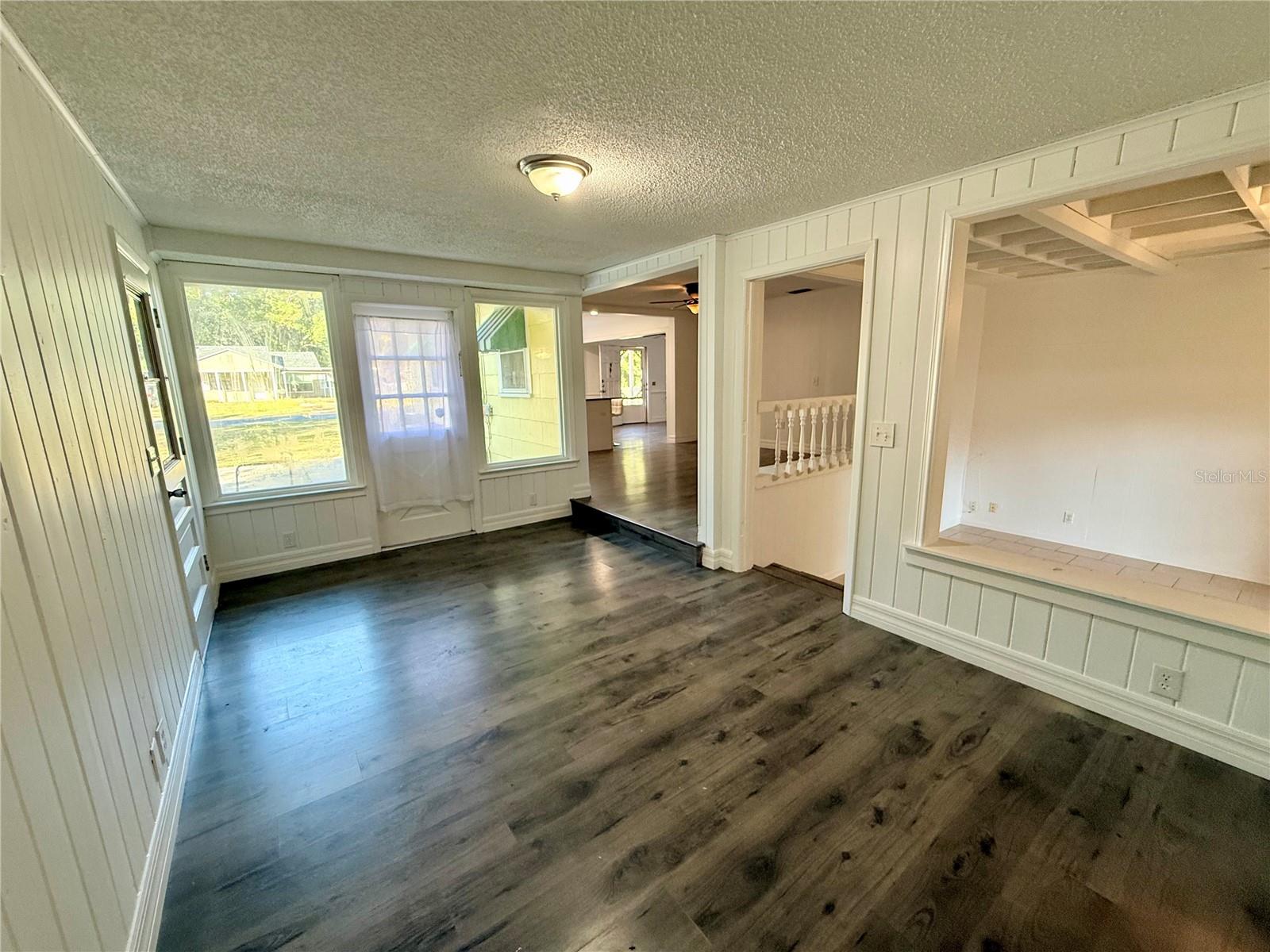 Image 20 of 44 For 708 Mission Drive