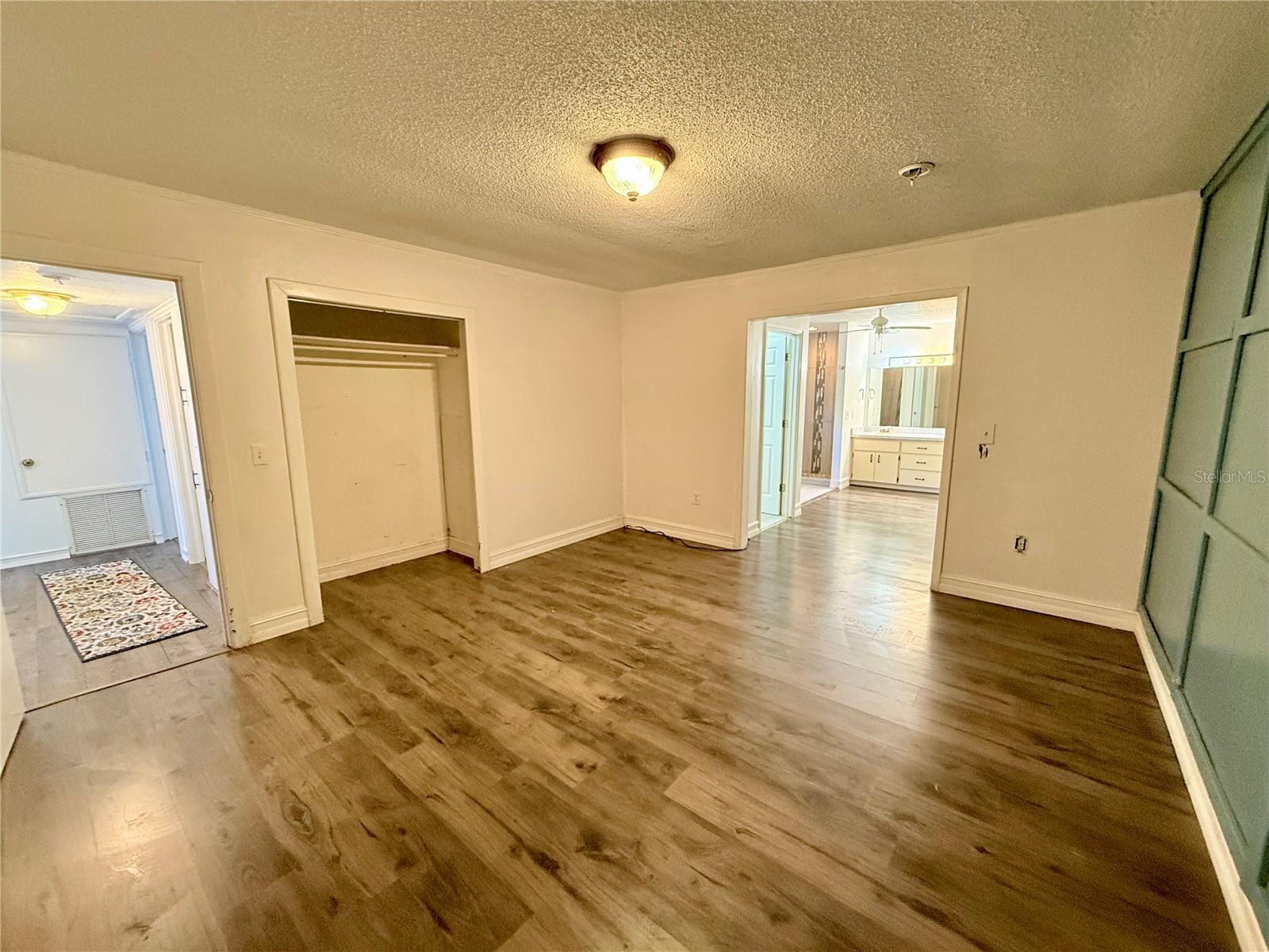 Image 25 of 44 For 708 Mission Drive