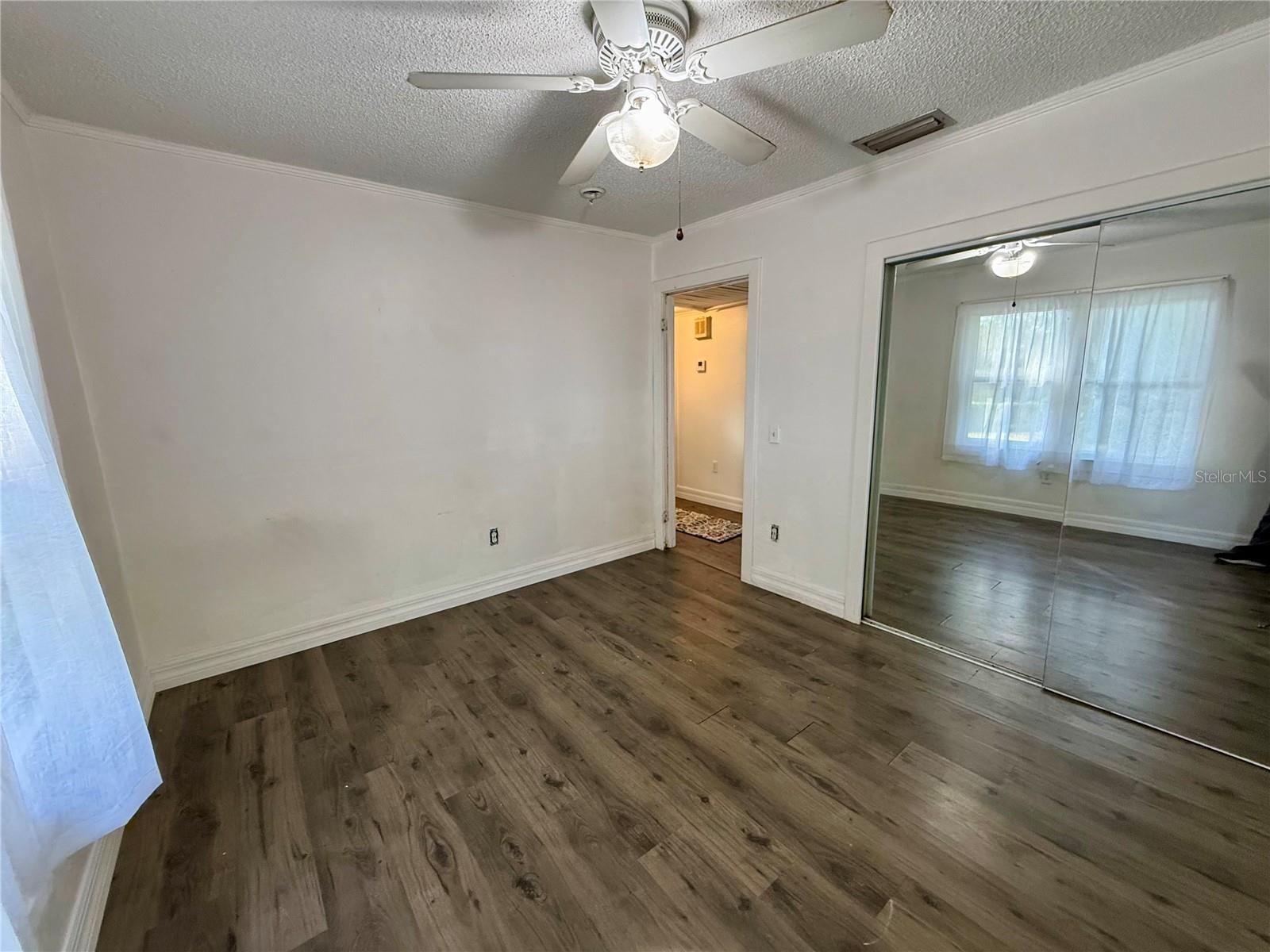 Image 35 of 44 For 708 Mission Drive