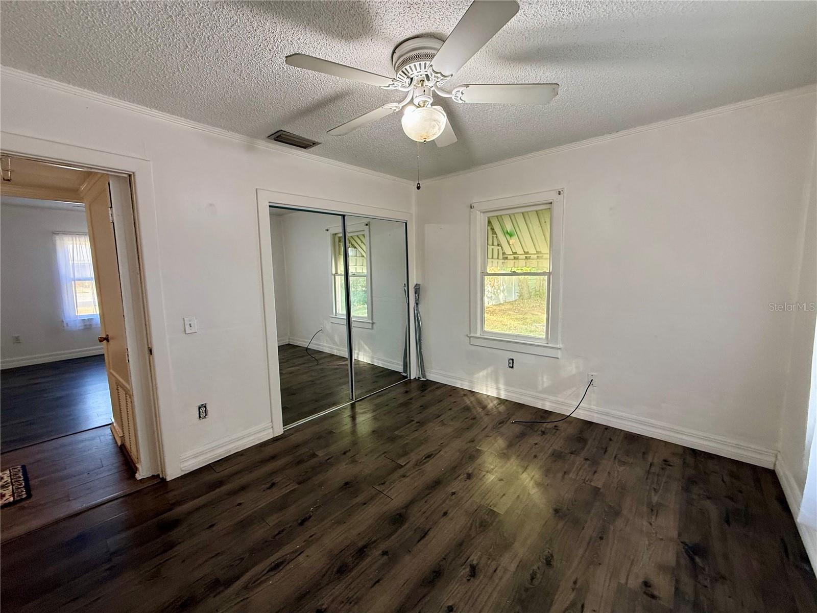 Image 37 of 44 For 708 Mission Drive