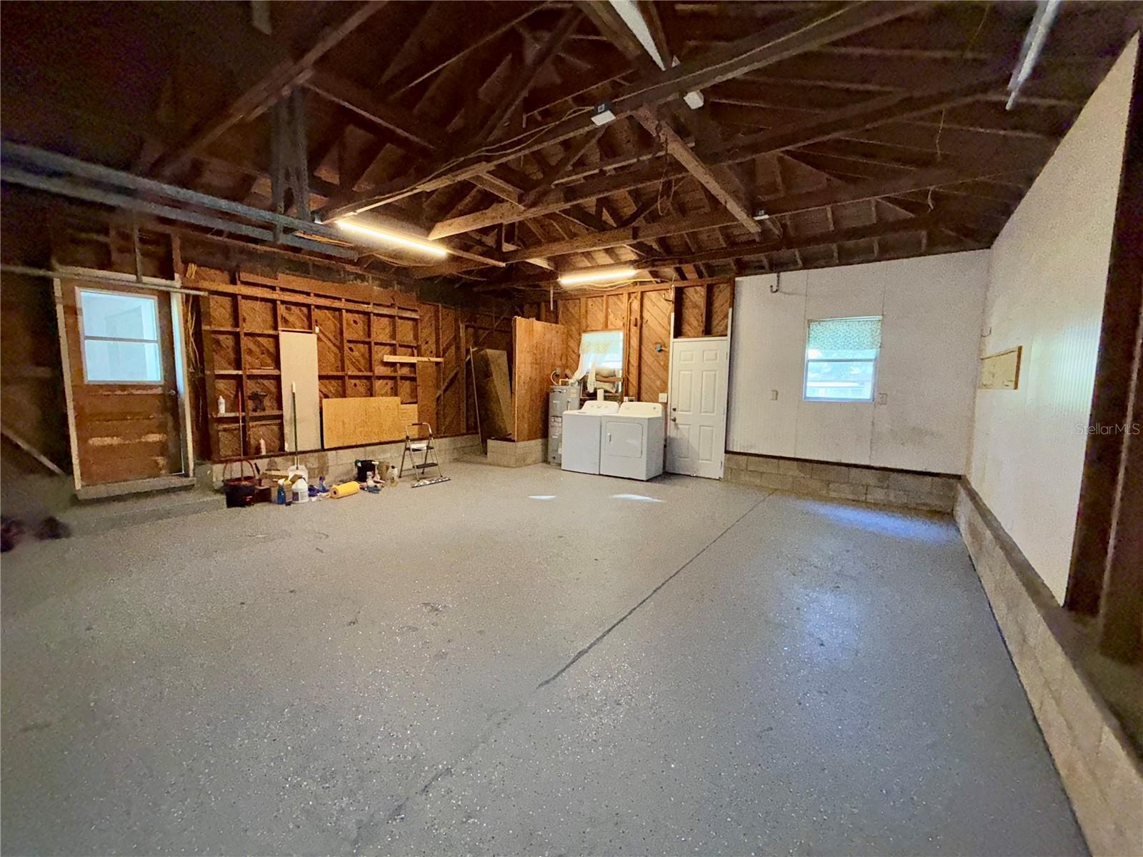 Image 42 of 44 For 708 Mission Drive