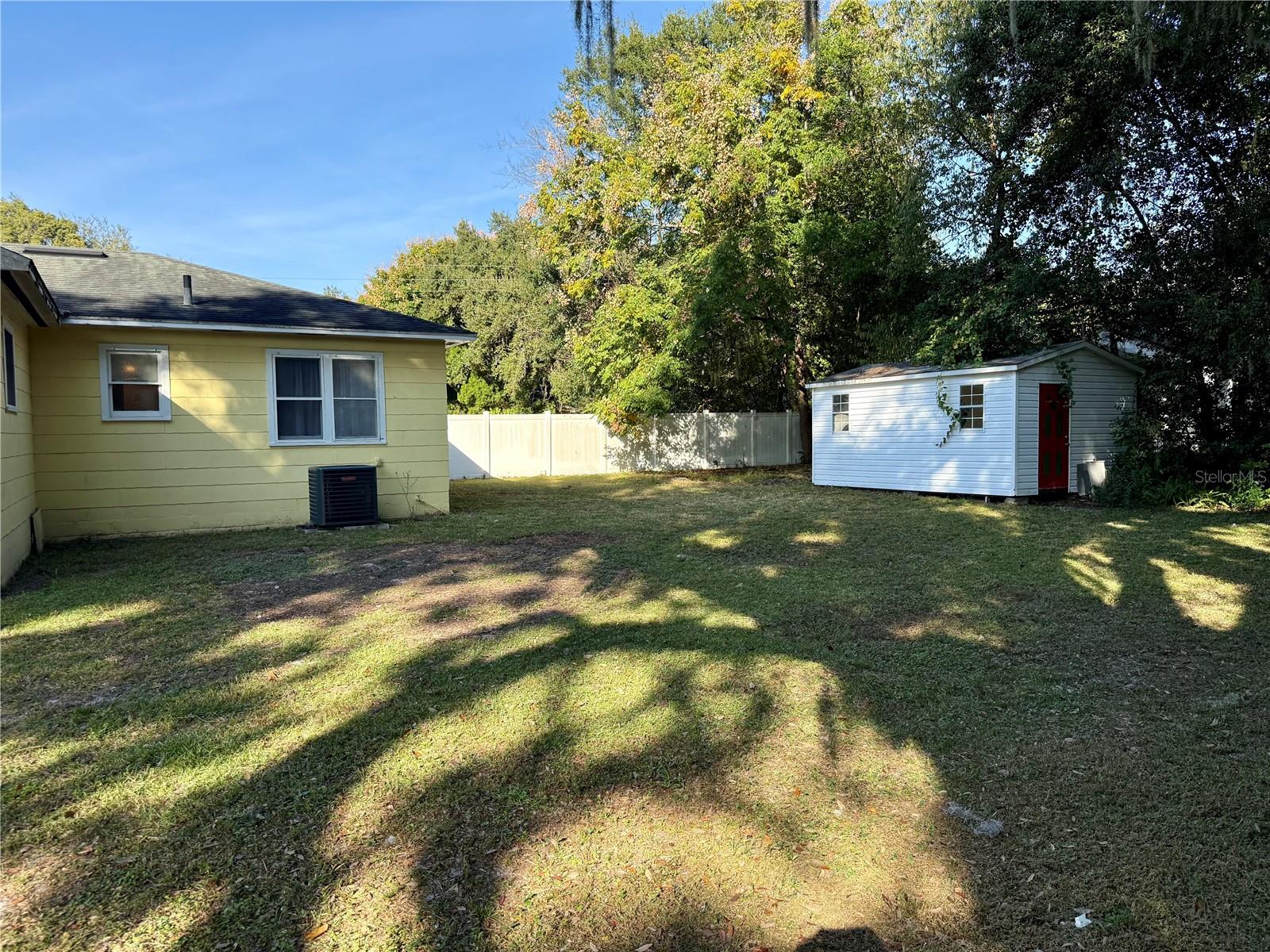 Image 7 of 44 For 708 Mission Drive