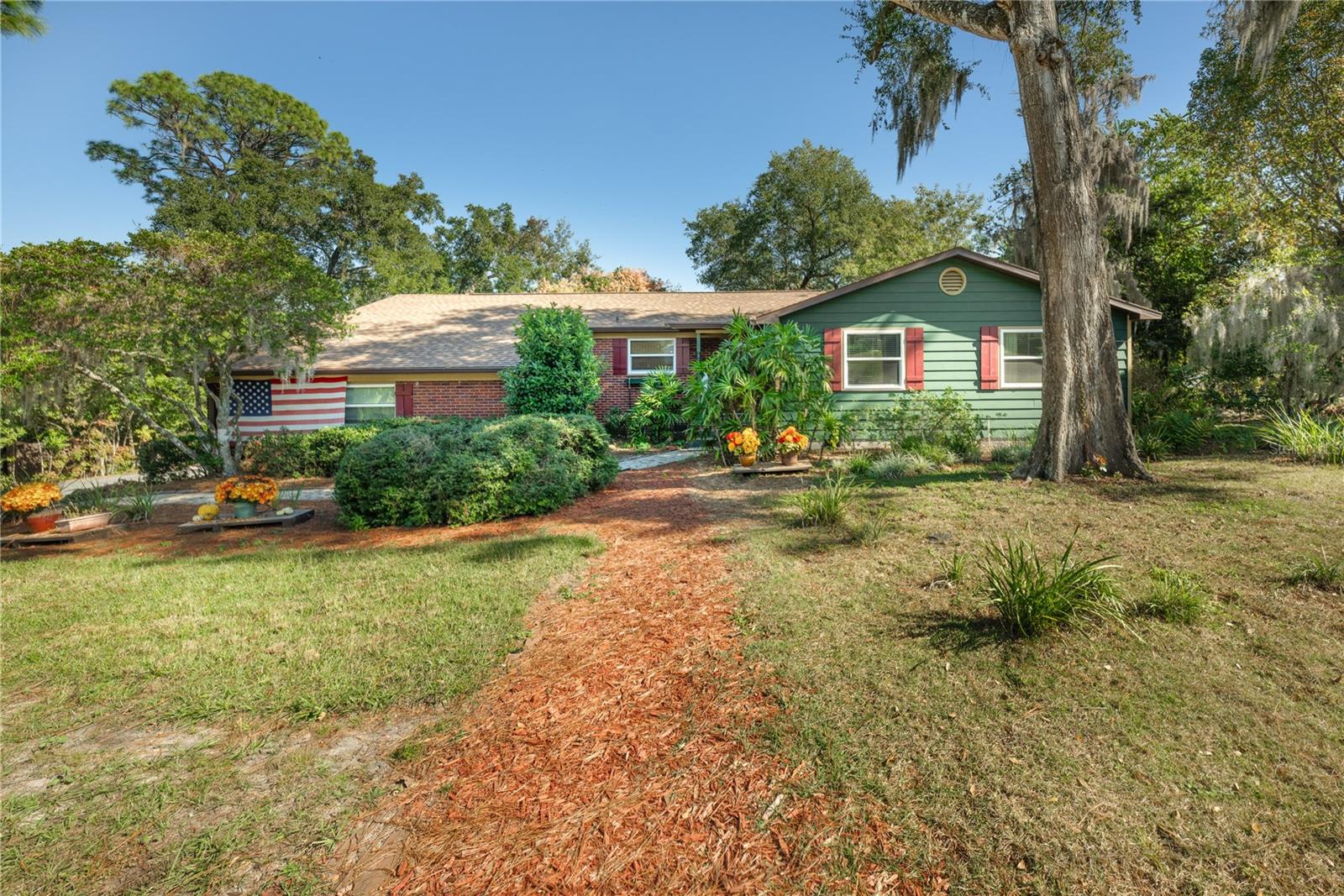 Details for 1438 Crestview Dr, MOUNT DORA, FL 32757