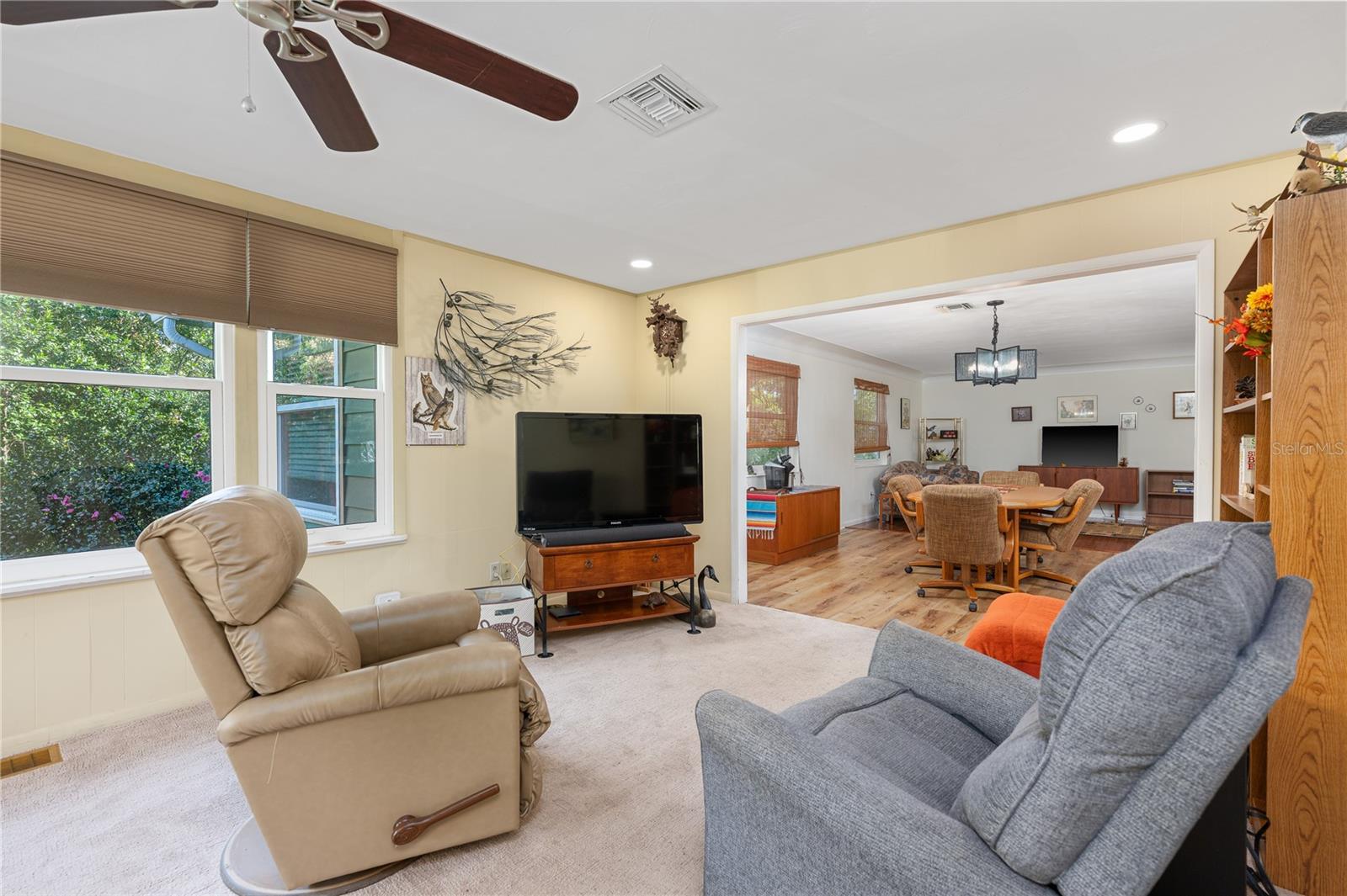 Image 12 of 43 For 1438 Crestview Dr