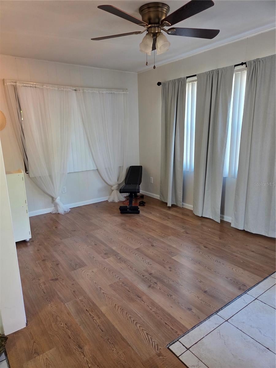 Image 20 of 48 For 3715 Dale Court