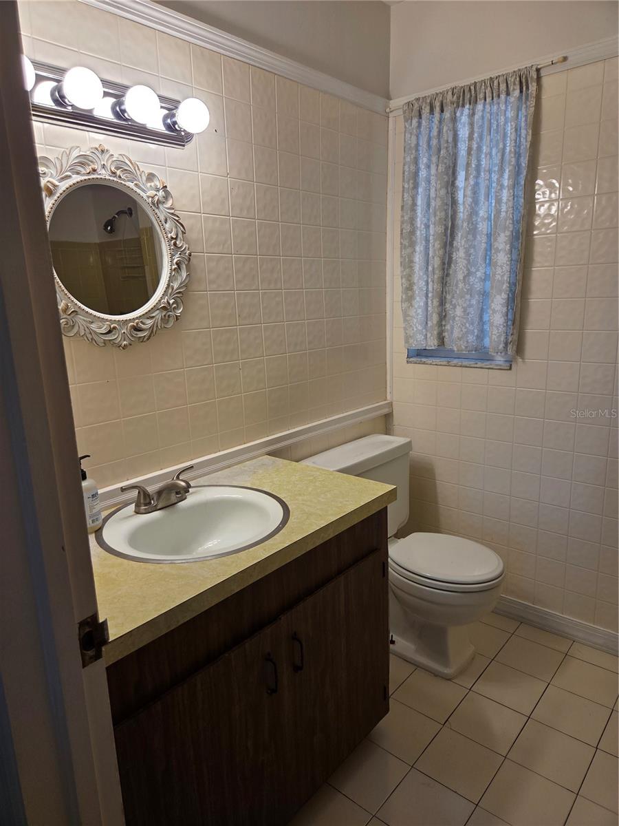 Image 35 of 48 For 3715 Dale Court