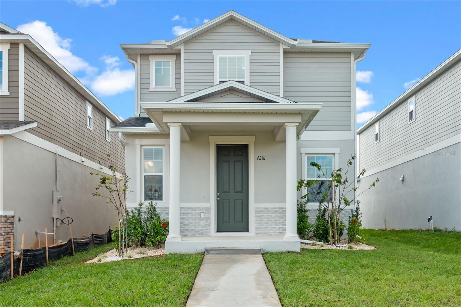 Image 2 of 20 For 7281 Big Cedar Alley