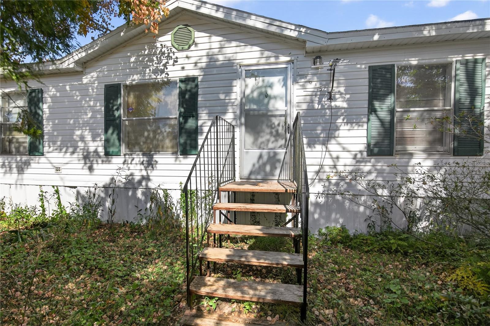 Details for 1015 125th Lane, CITRA, FL 32113