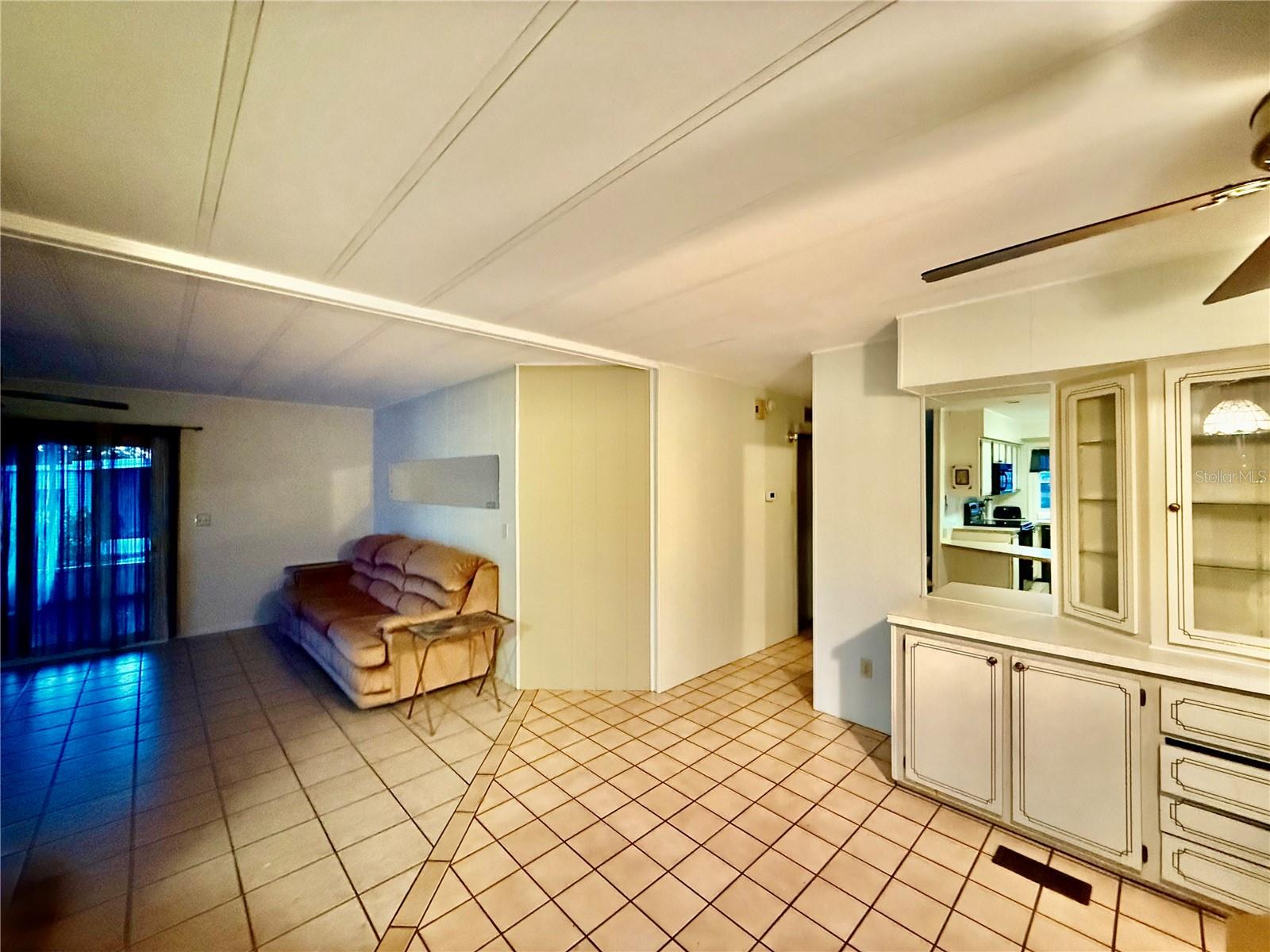 Image 10 of 42 For 2 Grove Trail