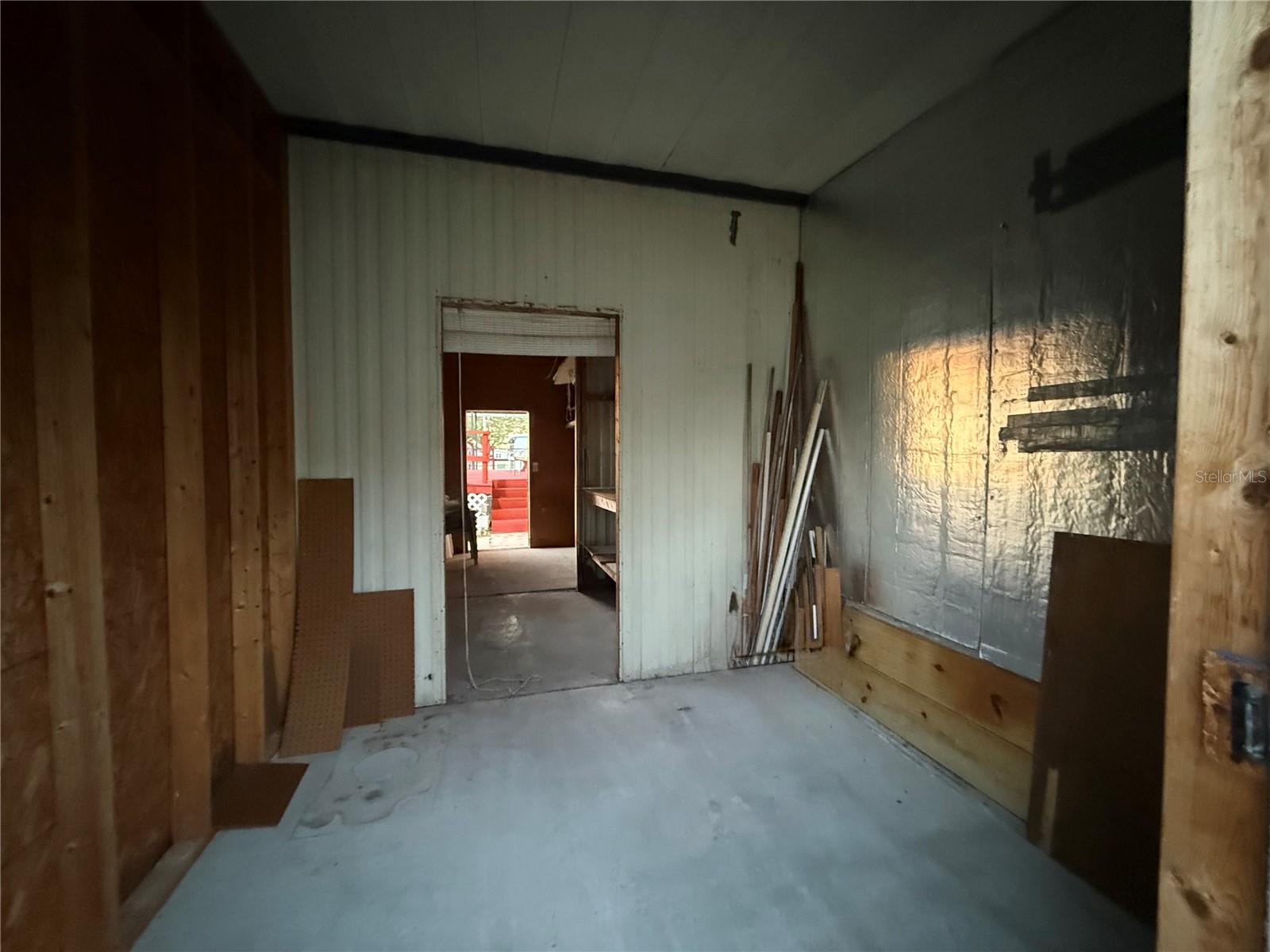 Image 20 of 42 For 2 Grove Trail