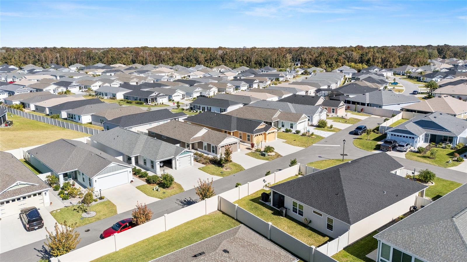 Image 43 of 55 For 1661 Sara Street