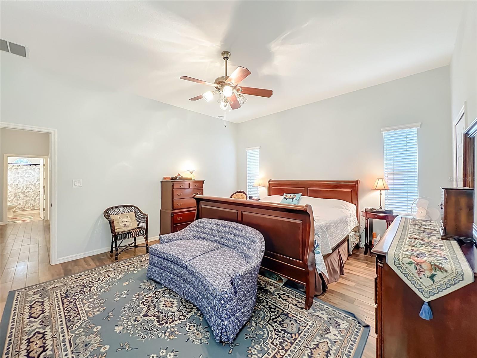 Image 31 of 51 For 25225 Laurel Valley Road