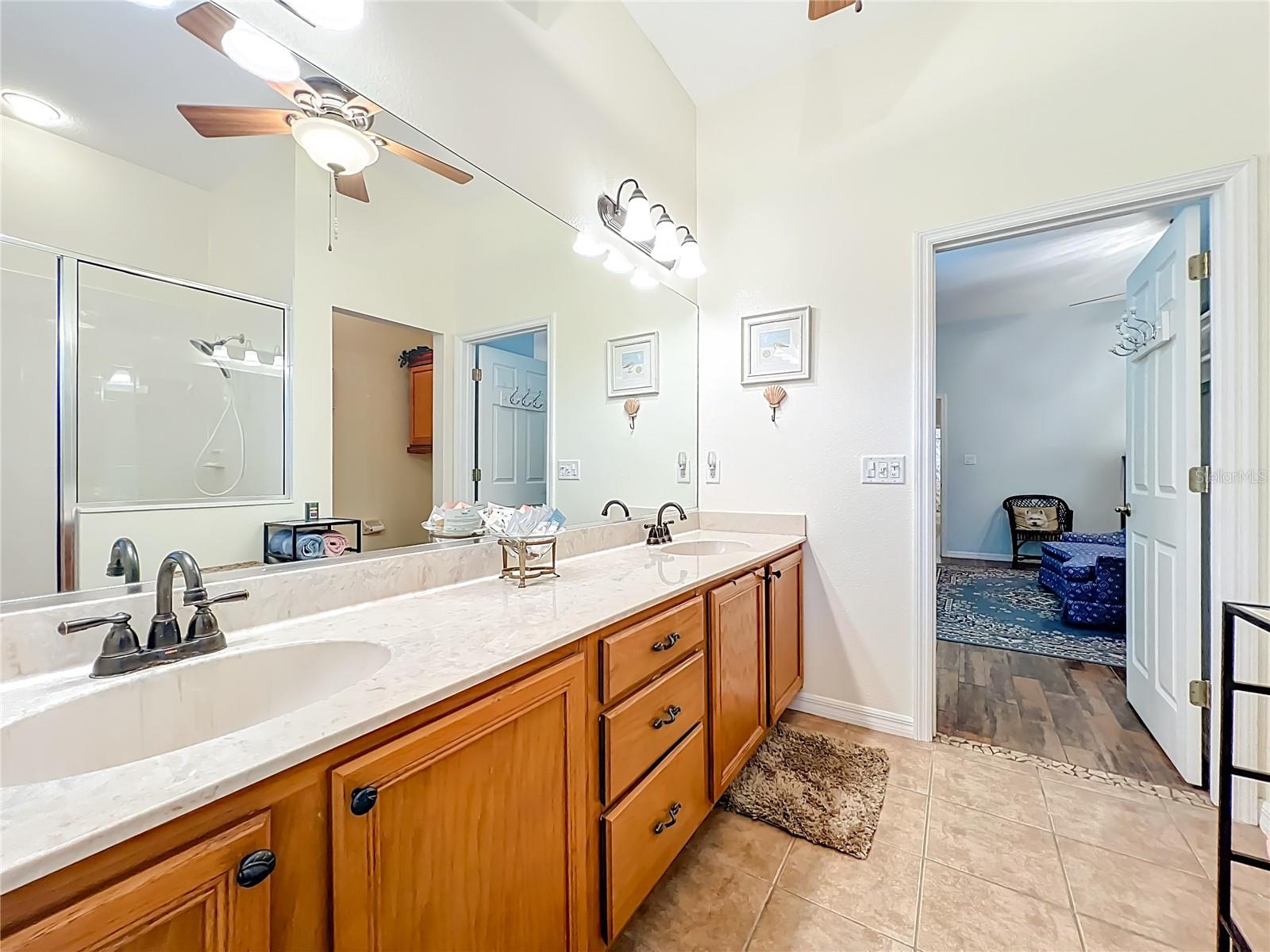 Image 36 of 51 For 25225 Laurel Valley Road