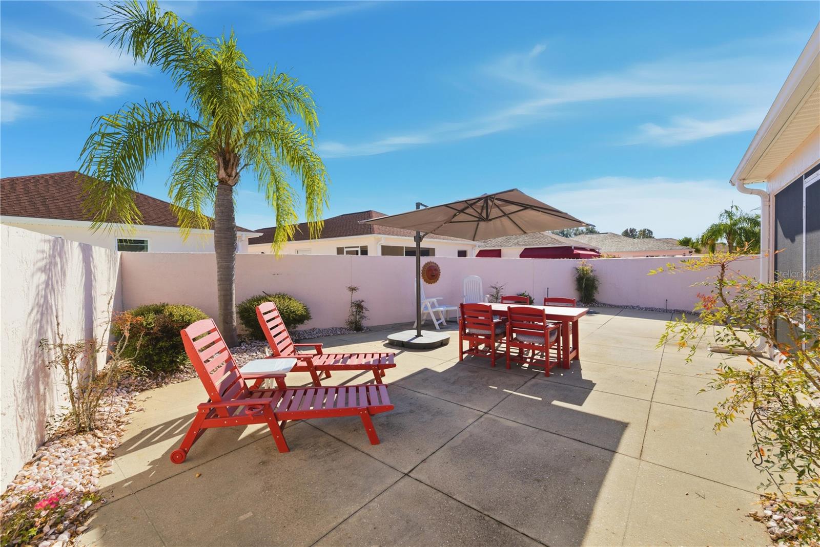 Image 27 of 36 For 627 Delgado Avenue