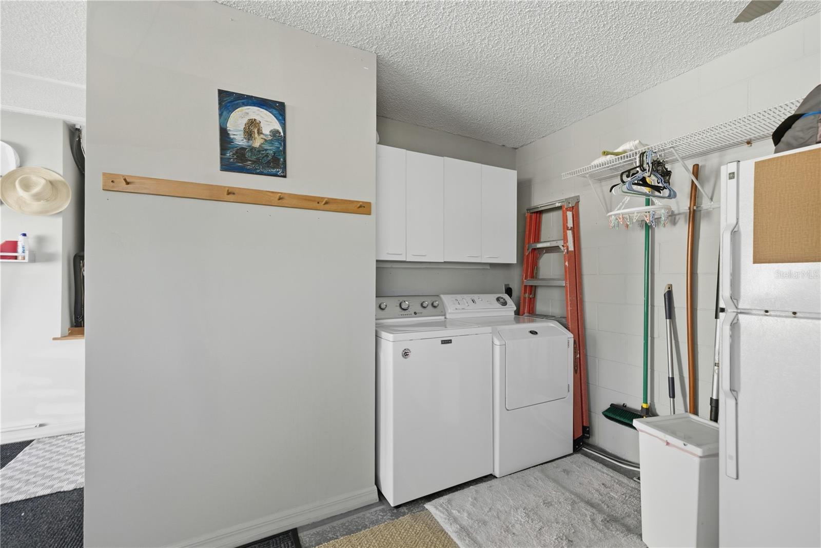 Image 32 of 36 For 627 Delgado Avenue