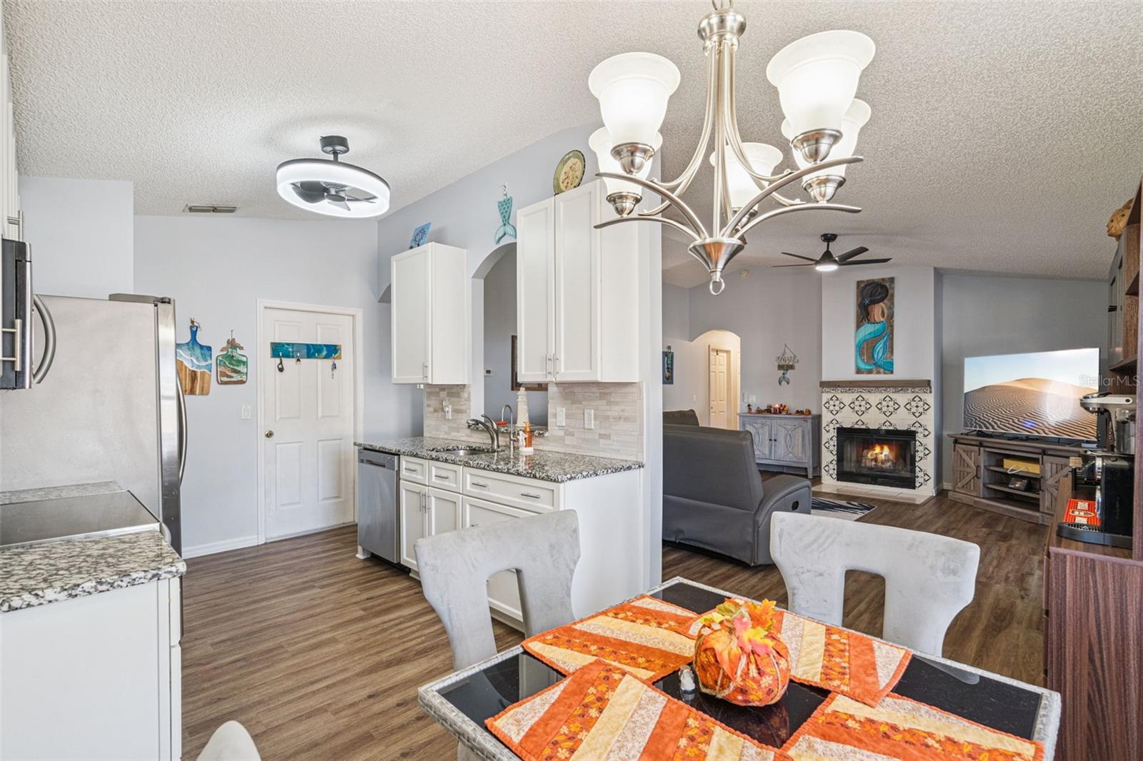 Image 11 of 53 For 1380 Fallwood Drive