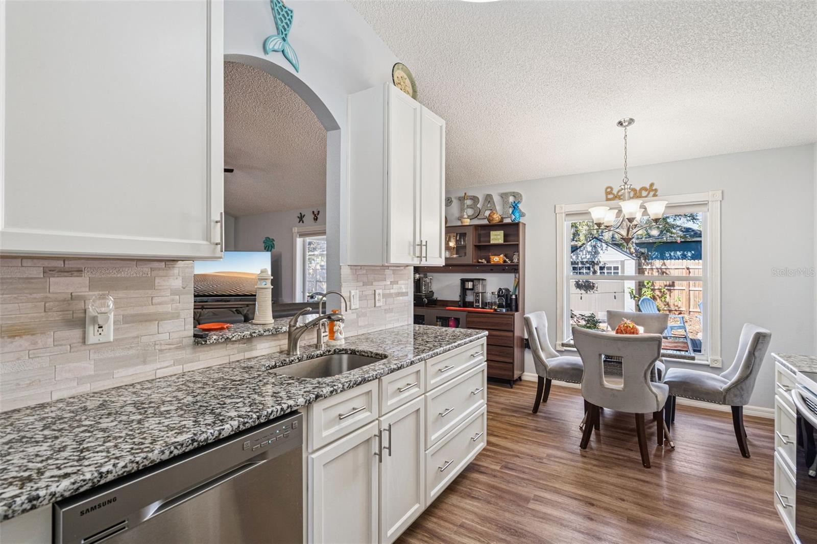 Image 14 of 53 For 1380 Fallwood Drive