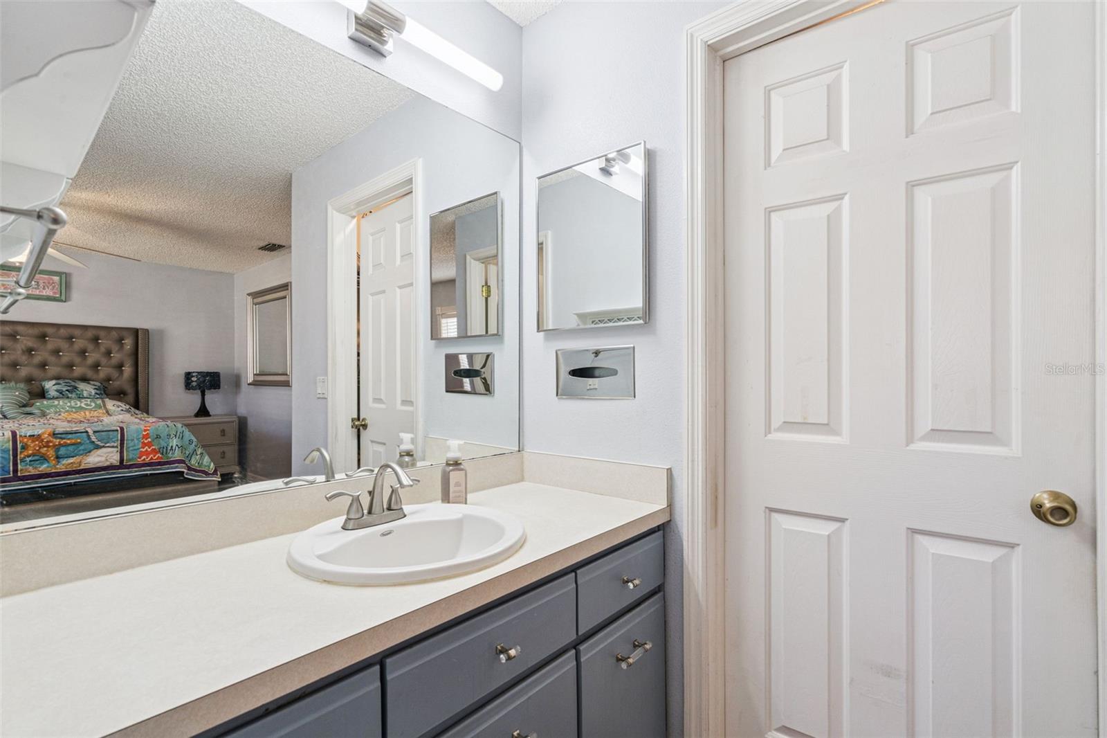 Image 22 of 53 For 1380 Fallwood Drive