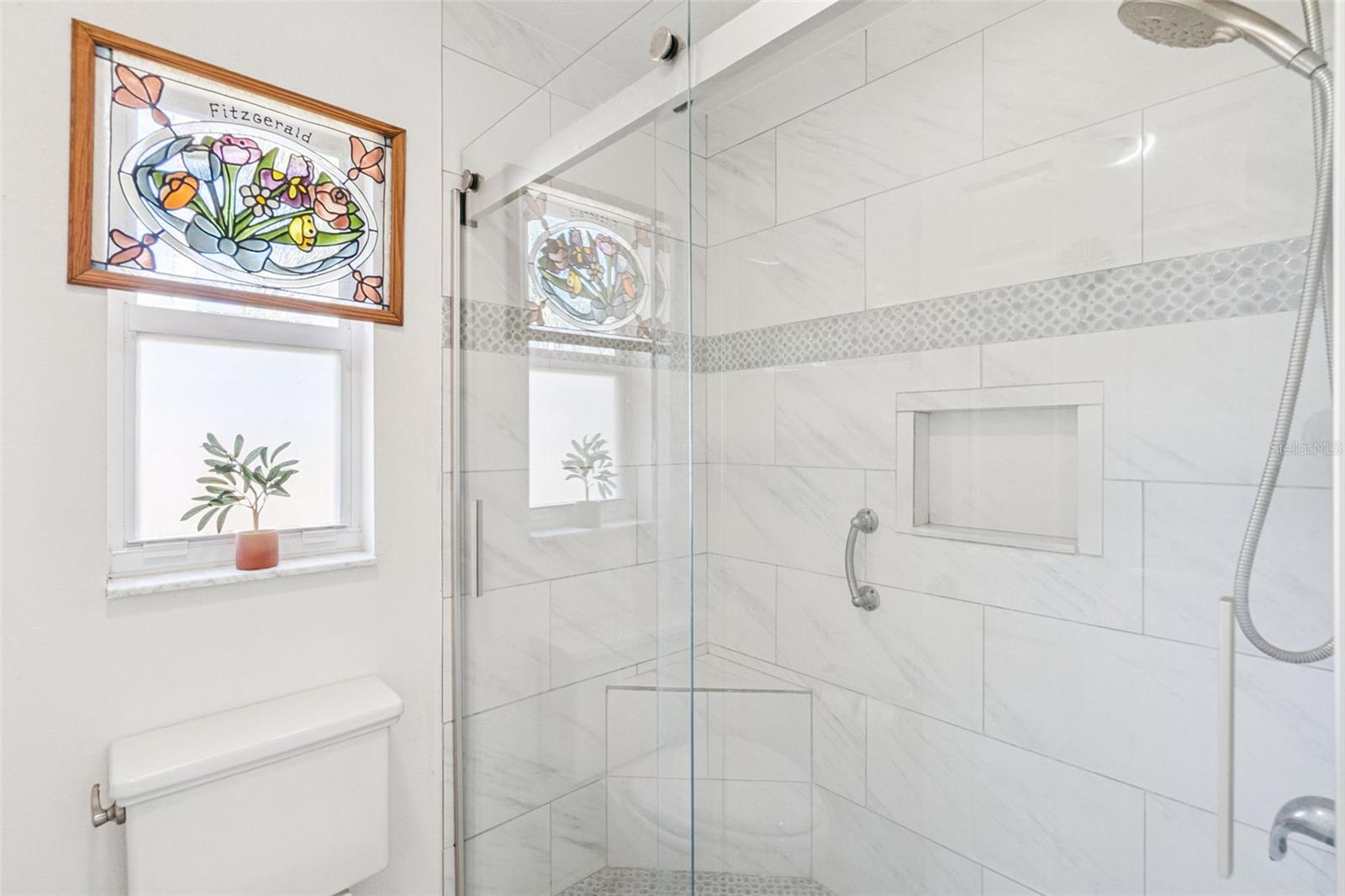 Image 24 of 53 For 1380 Fallwood Drive