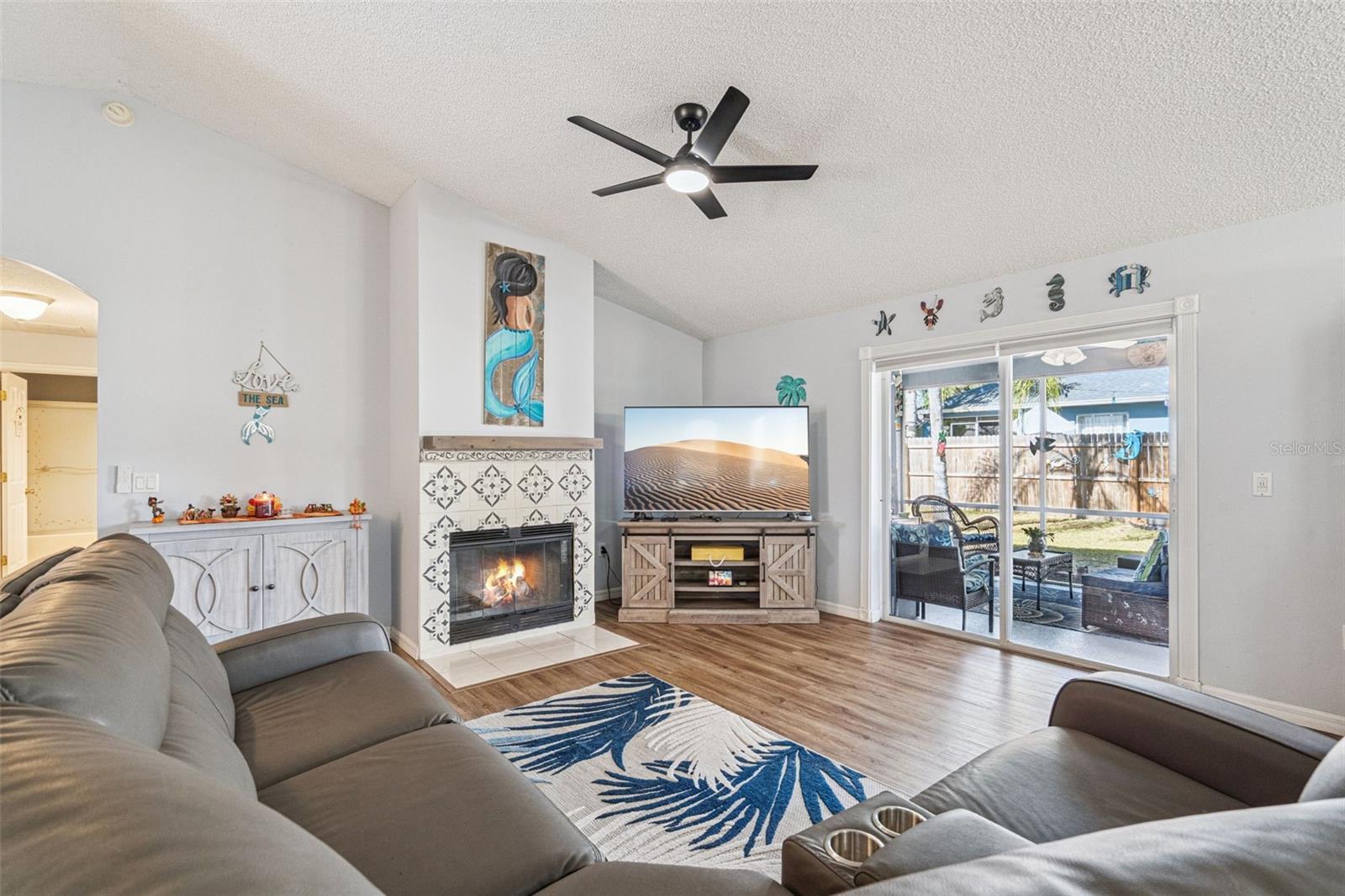 Image 8 of 53 For 1380 Fallwood Drive