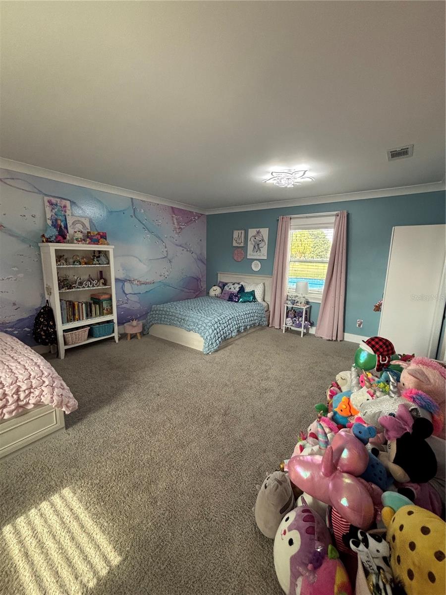 Image 23 of 35 For 37445 Grays Airport Road