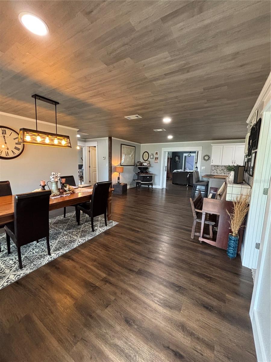 Image 5 of 35 For 37445 Grays Airport Road