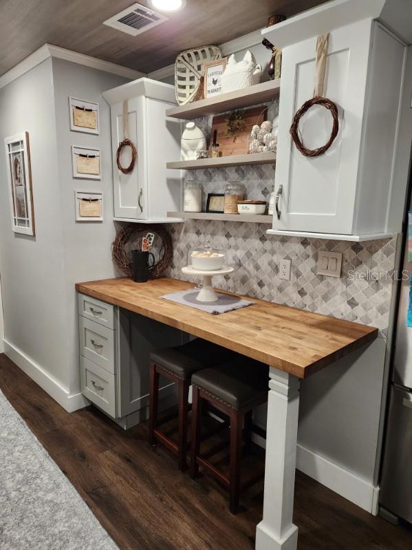 Image 9 of 35 For 37445 Grays Airport Road