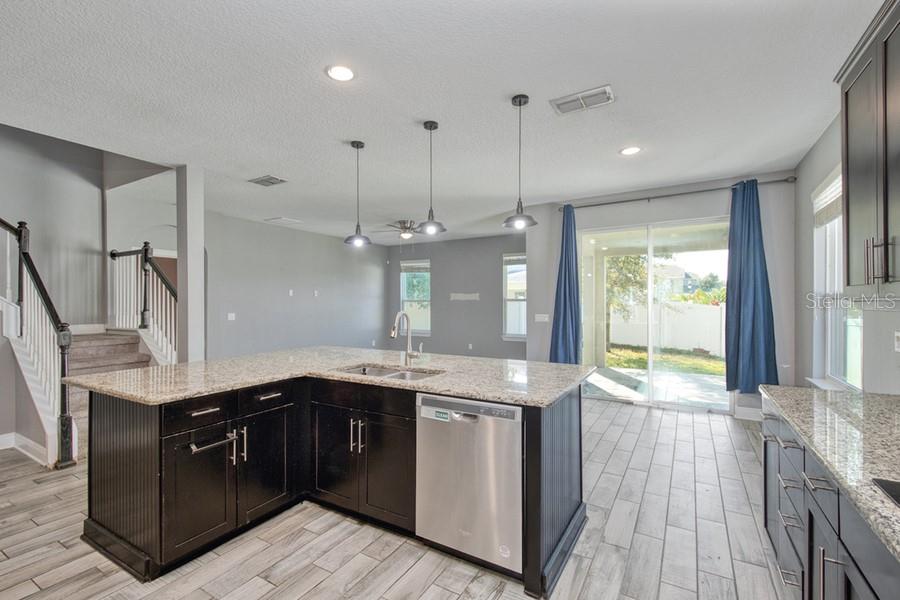 Image 10 of 39 For 3036 Princewood Dr.