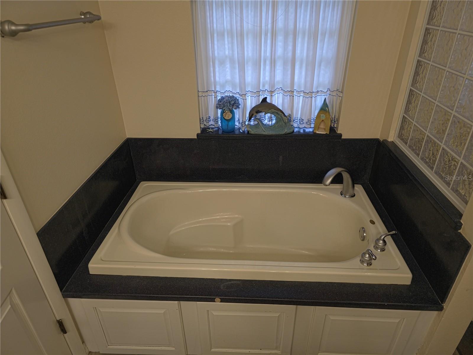 Image 25 of 35 For 34041 Highland Road