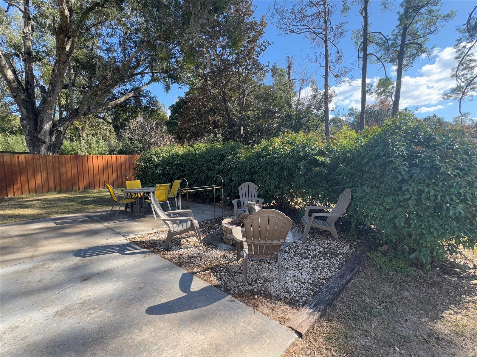 Image 13 of 15 For 6084 119 Street