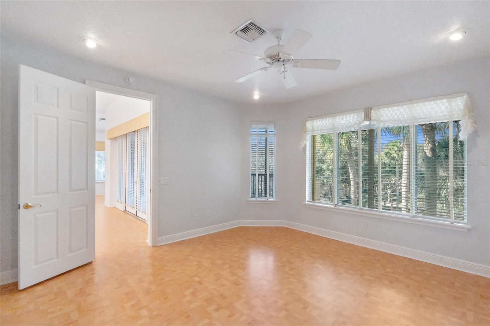 Image 13 of 49 For 103 Camino Real Boulevard