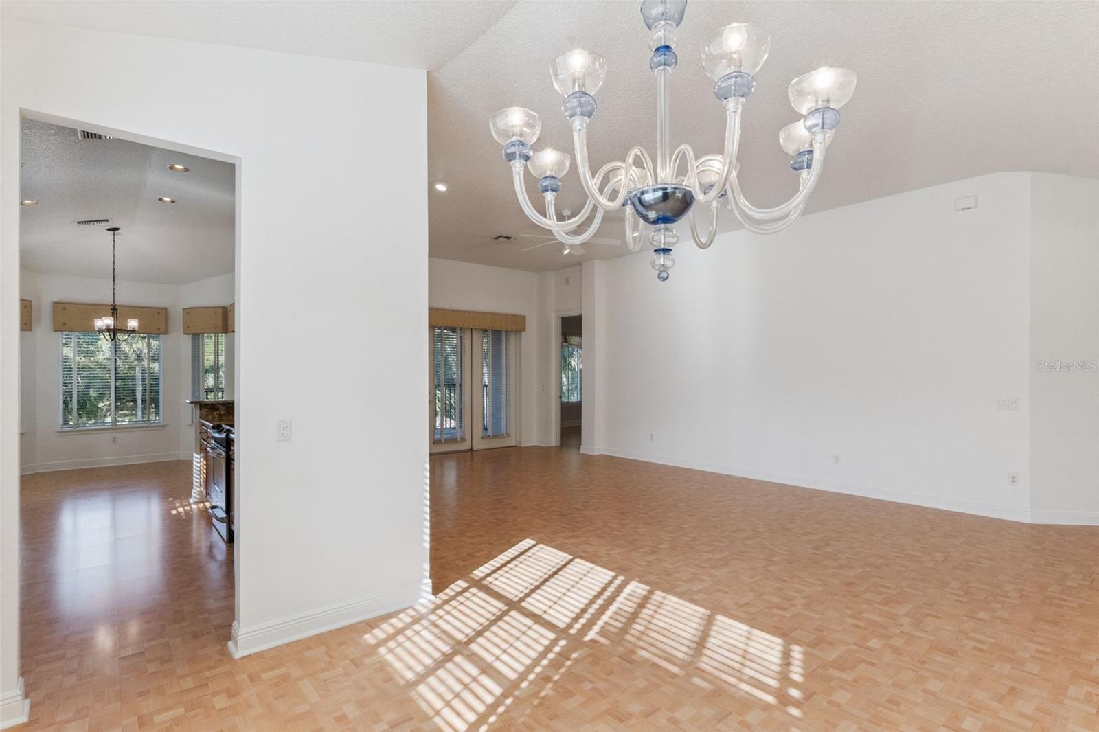 Image 4 of 49 For 103 Camino Real Boulevard