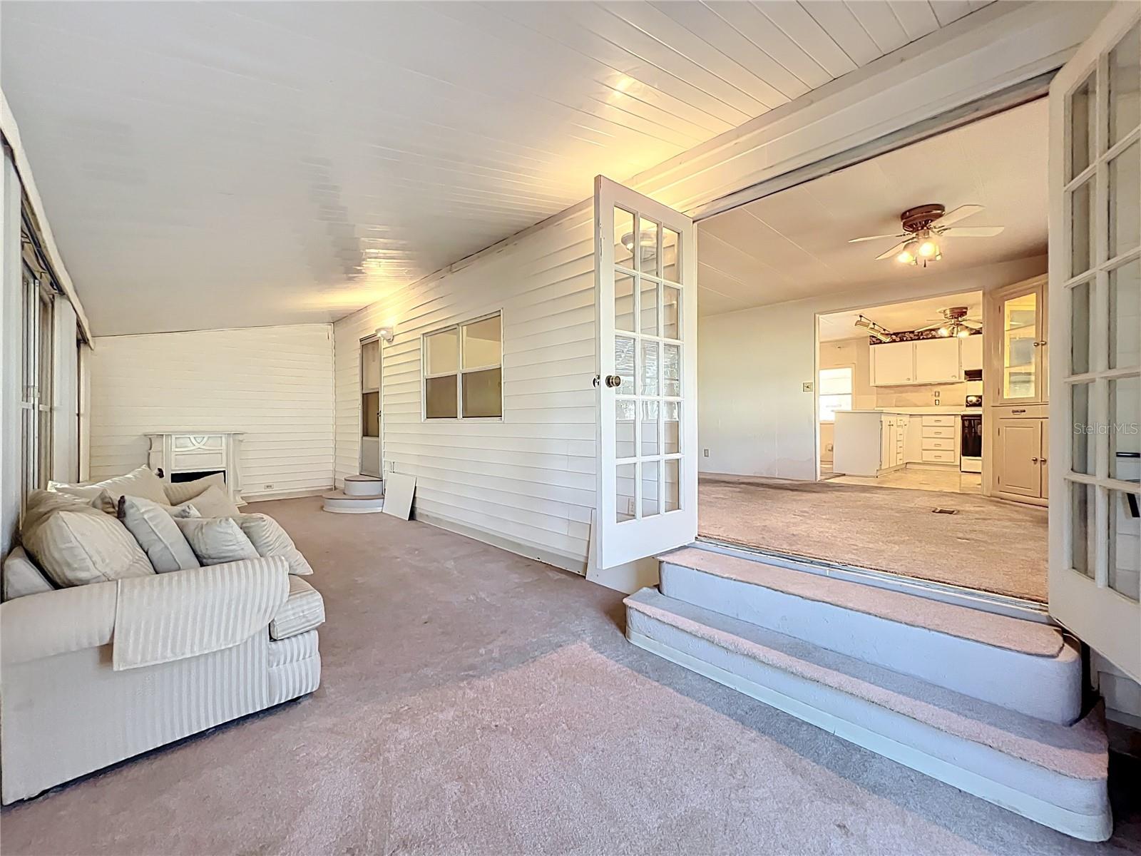 Image 17 of 56 For 13338 Orange Blossom Street