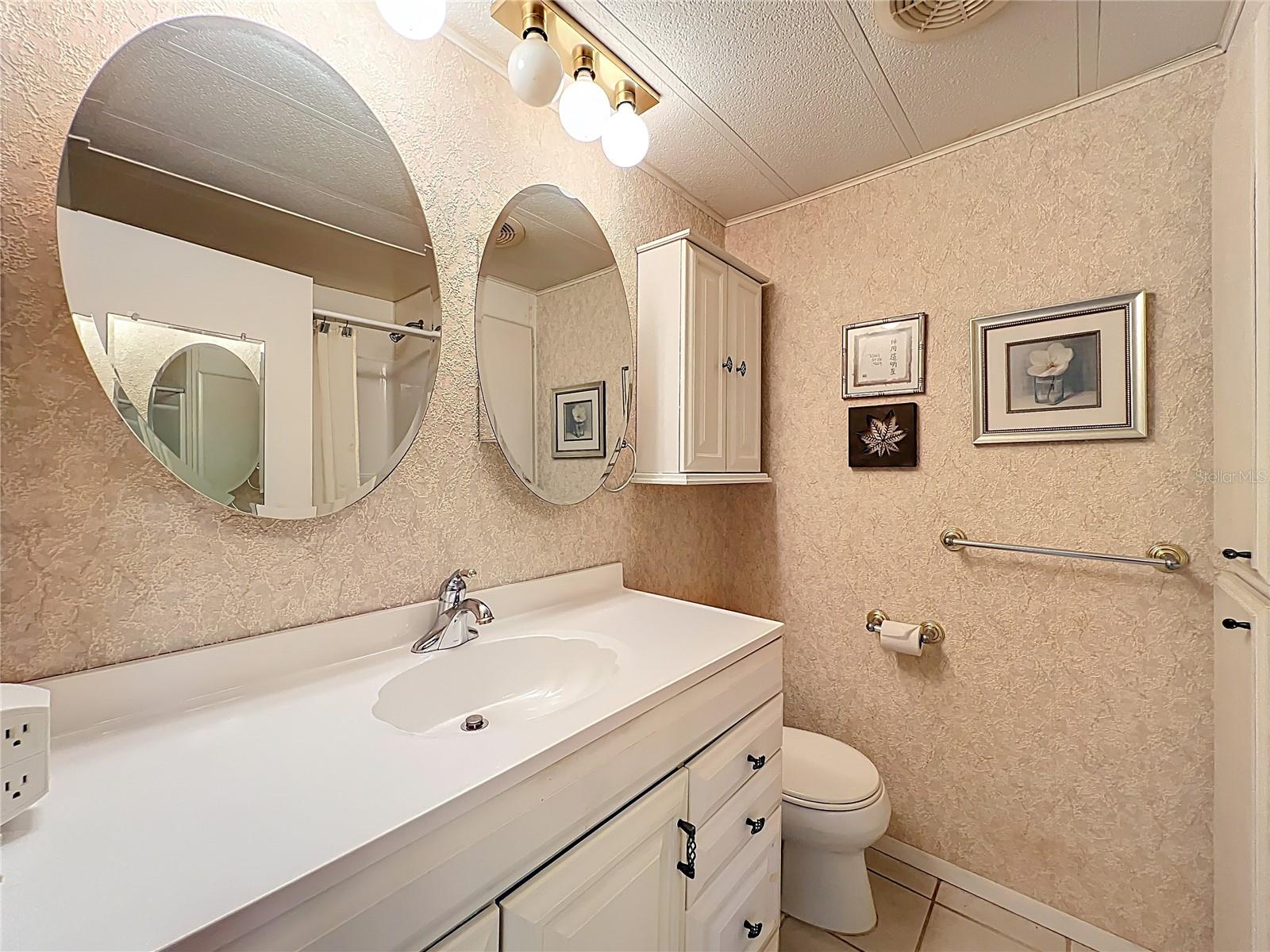 Image 22 of 56 For 13338 Orange Blossom Street