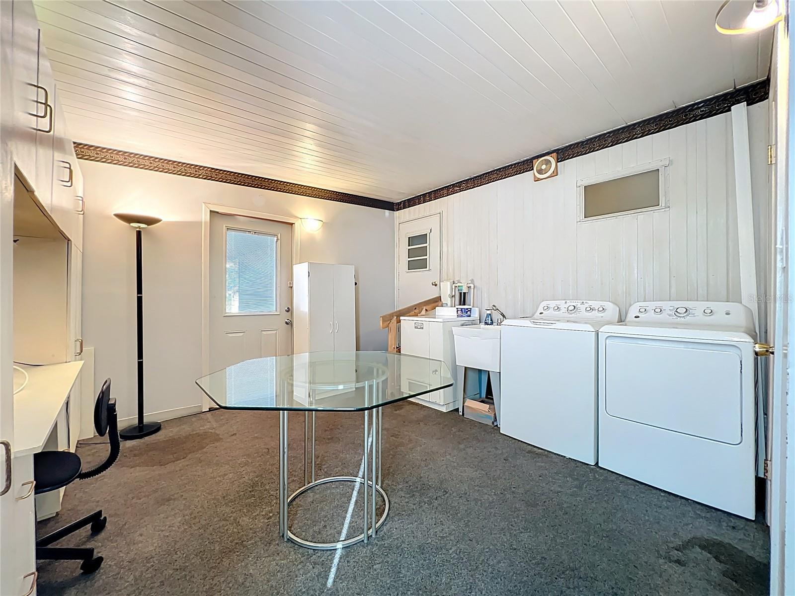 Image 32 of 56 For 13338 Orange Blossom Street