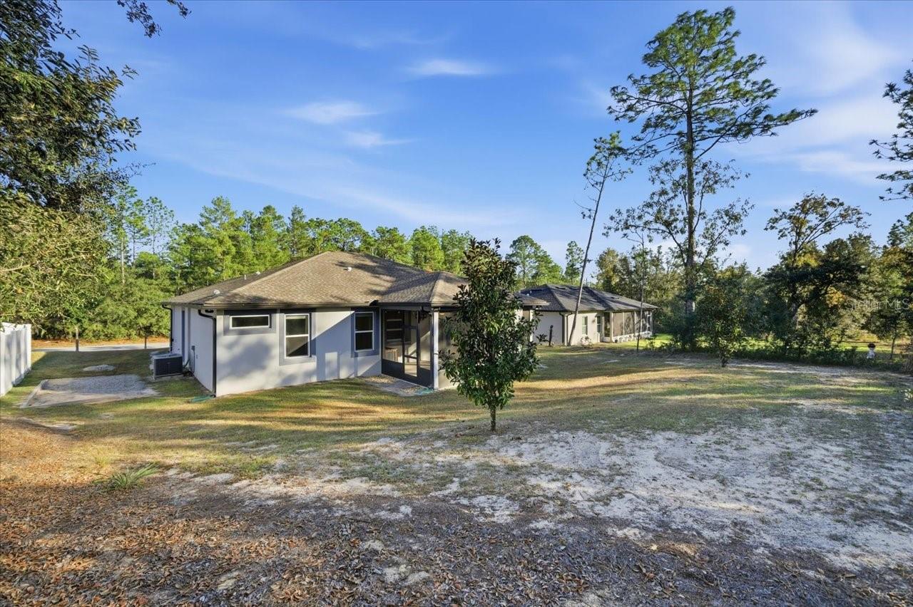 Image 27 of 31 For 9202 Satinwood Terrace