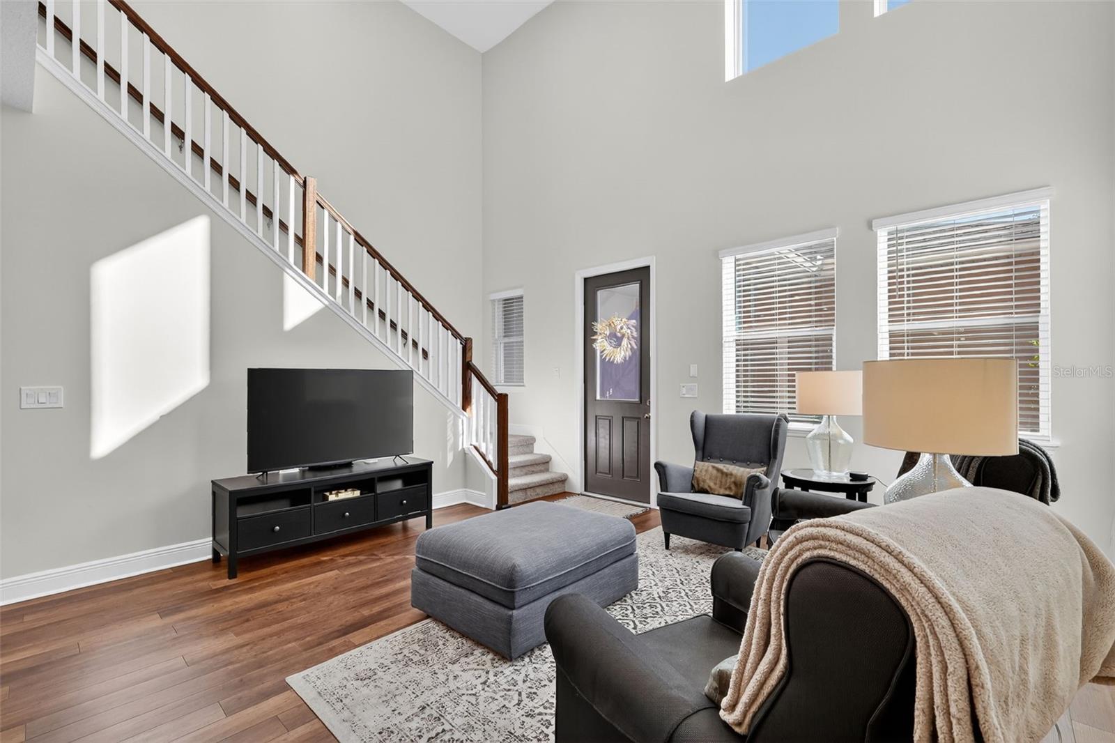 Image 10 of 45 For 16154 Treadwell Street