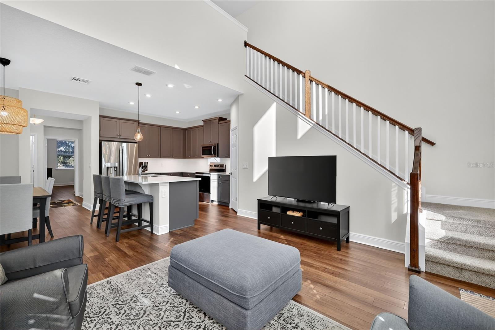 Image 13 of 45 For 16154 Treadwell Street