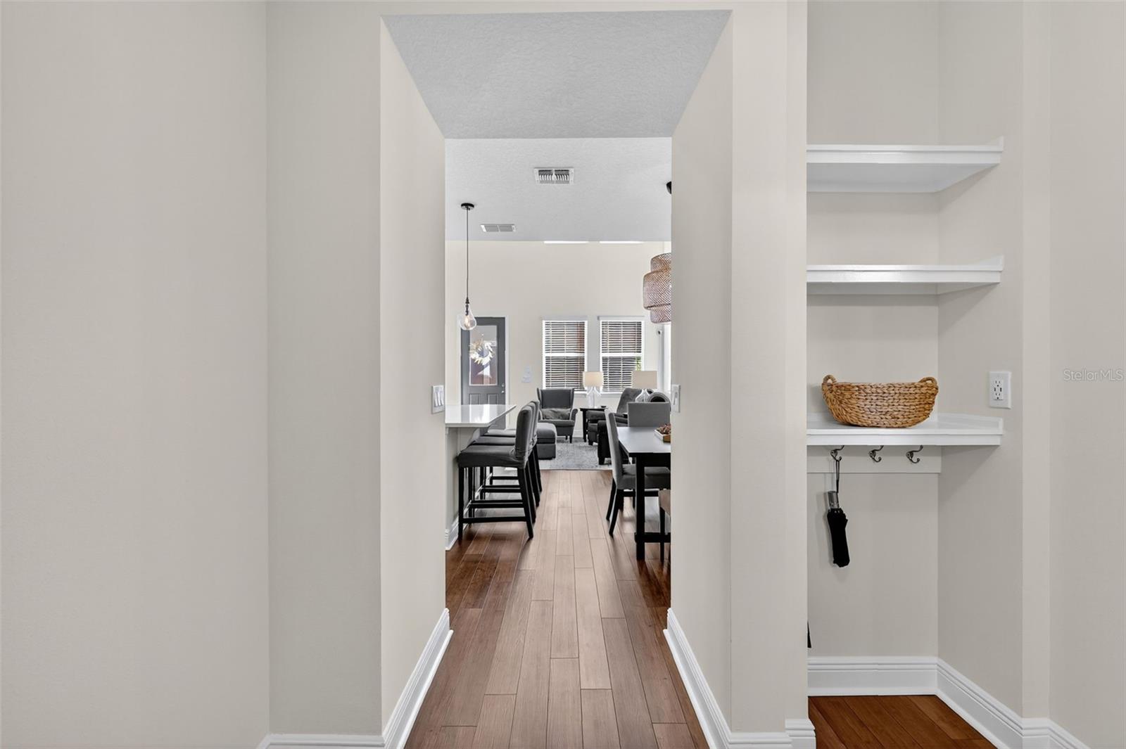 Image 16 of 45 For 16154 Treadwell Street