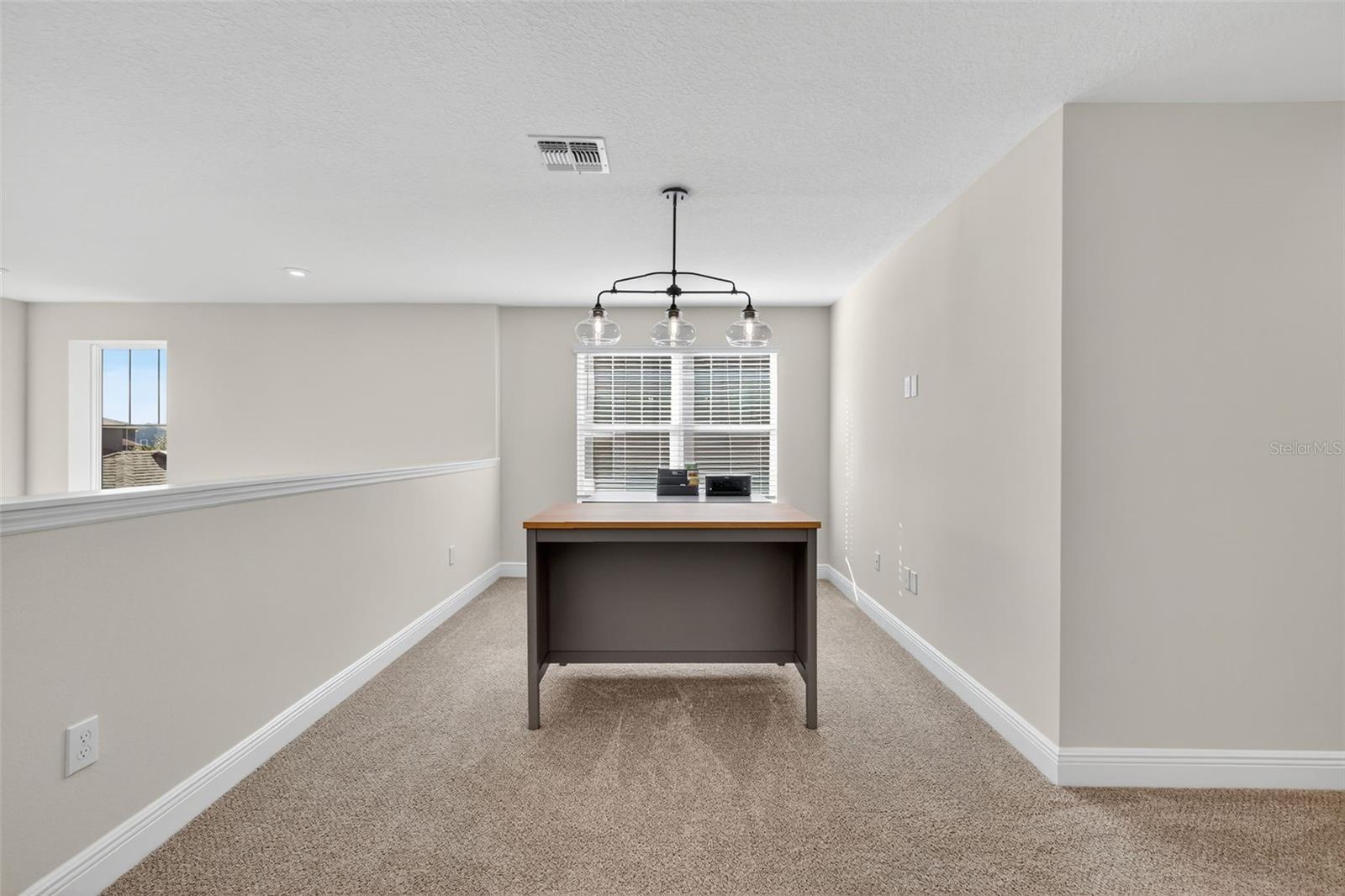 Image 23 of 45 For 16154 Treadwell Street