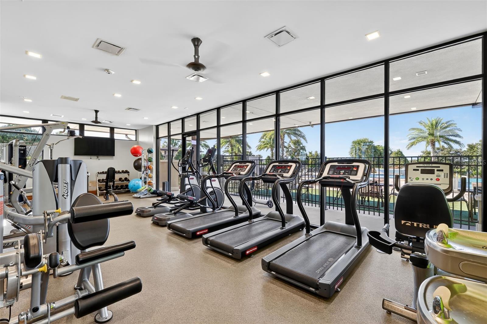 Image 36 of 45 For 16154 Treadwell Street