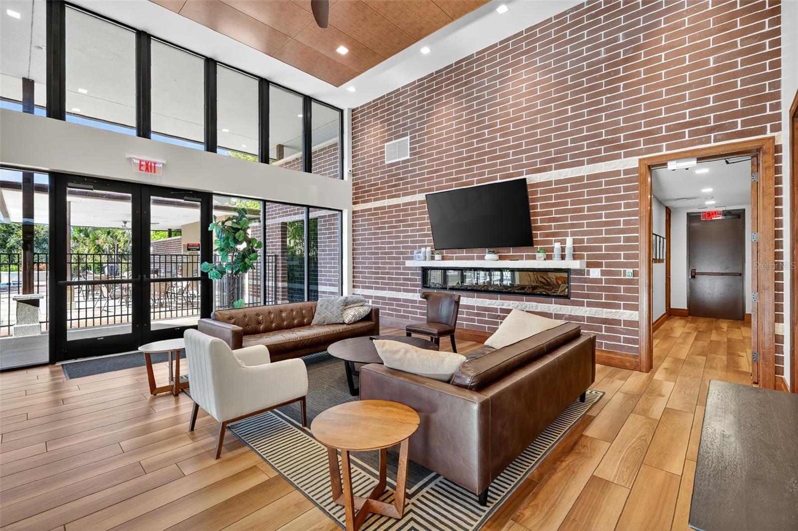 Image 37 of 45 For 16154 Treadwell Street