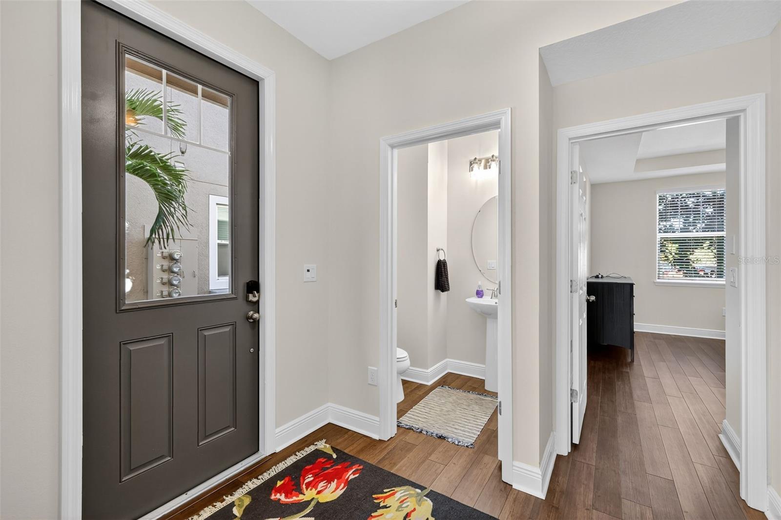 Image 5 of 45 For 16154 Treadwell Street