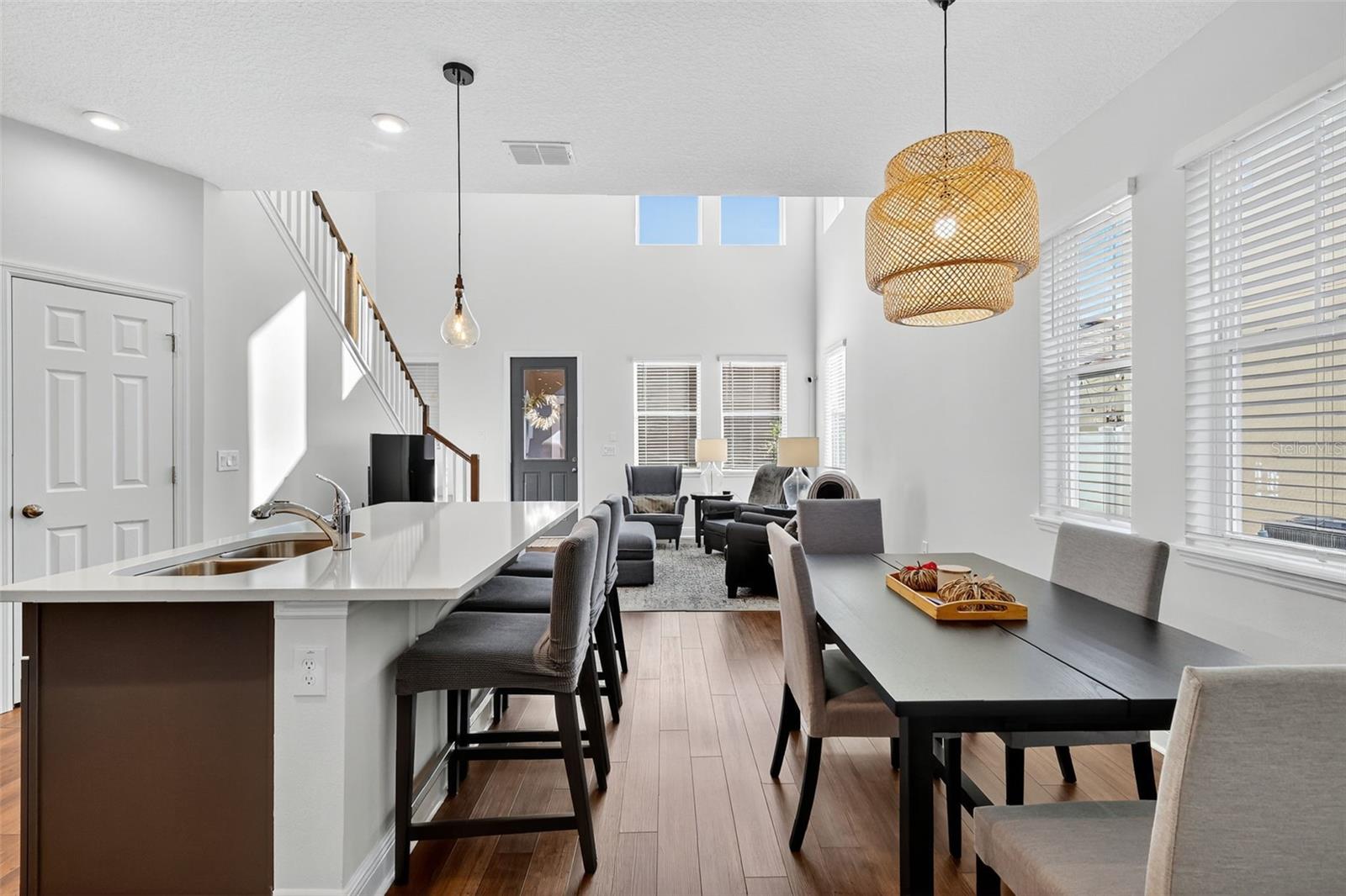 Image 9 of 45 For 16154 Treadwell Street