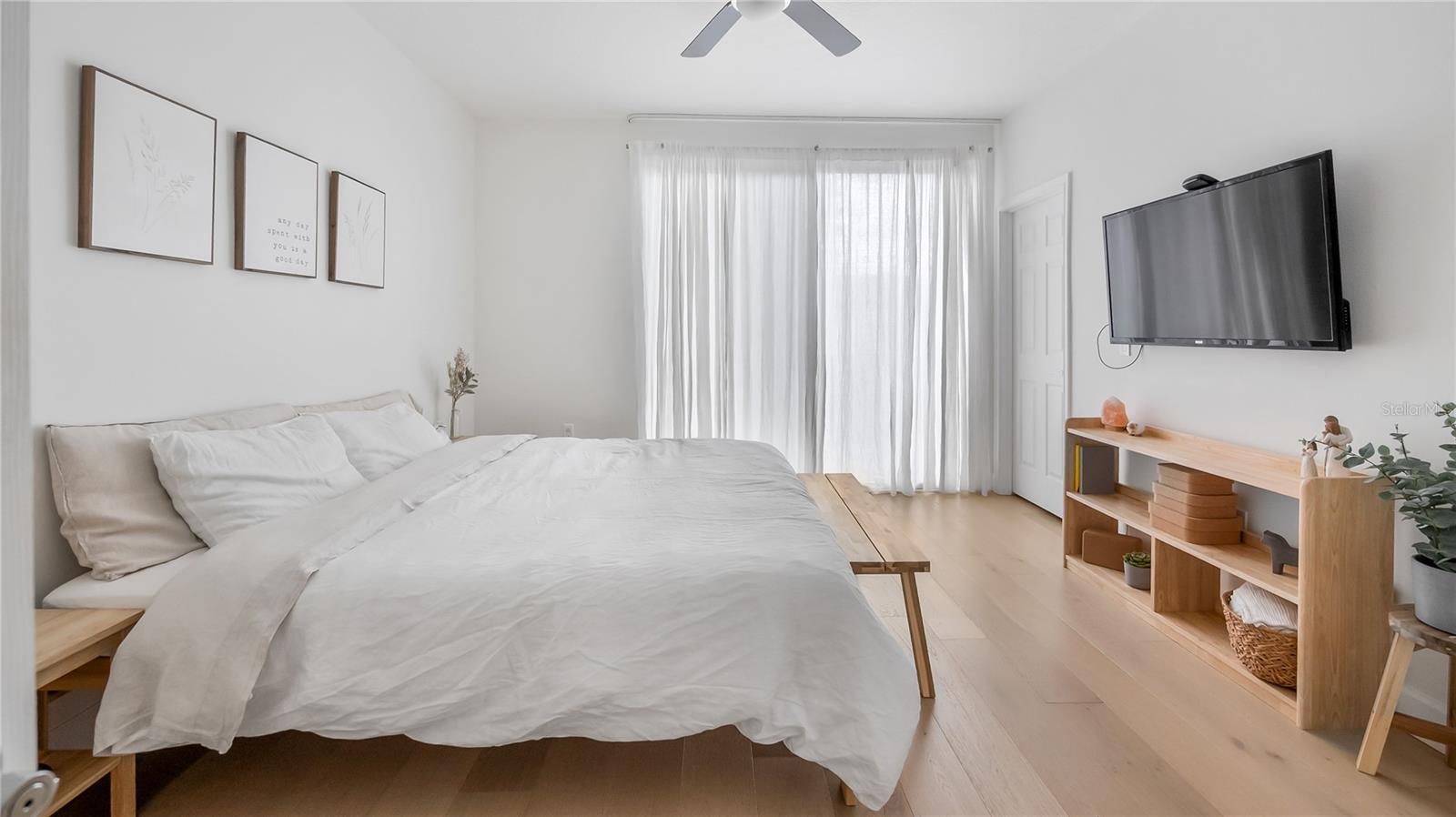 Image 12 of 33 For 17534 Placidity Avenue