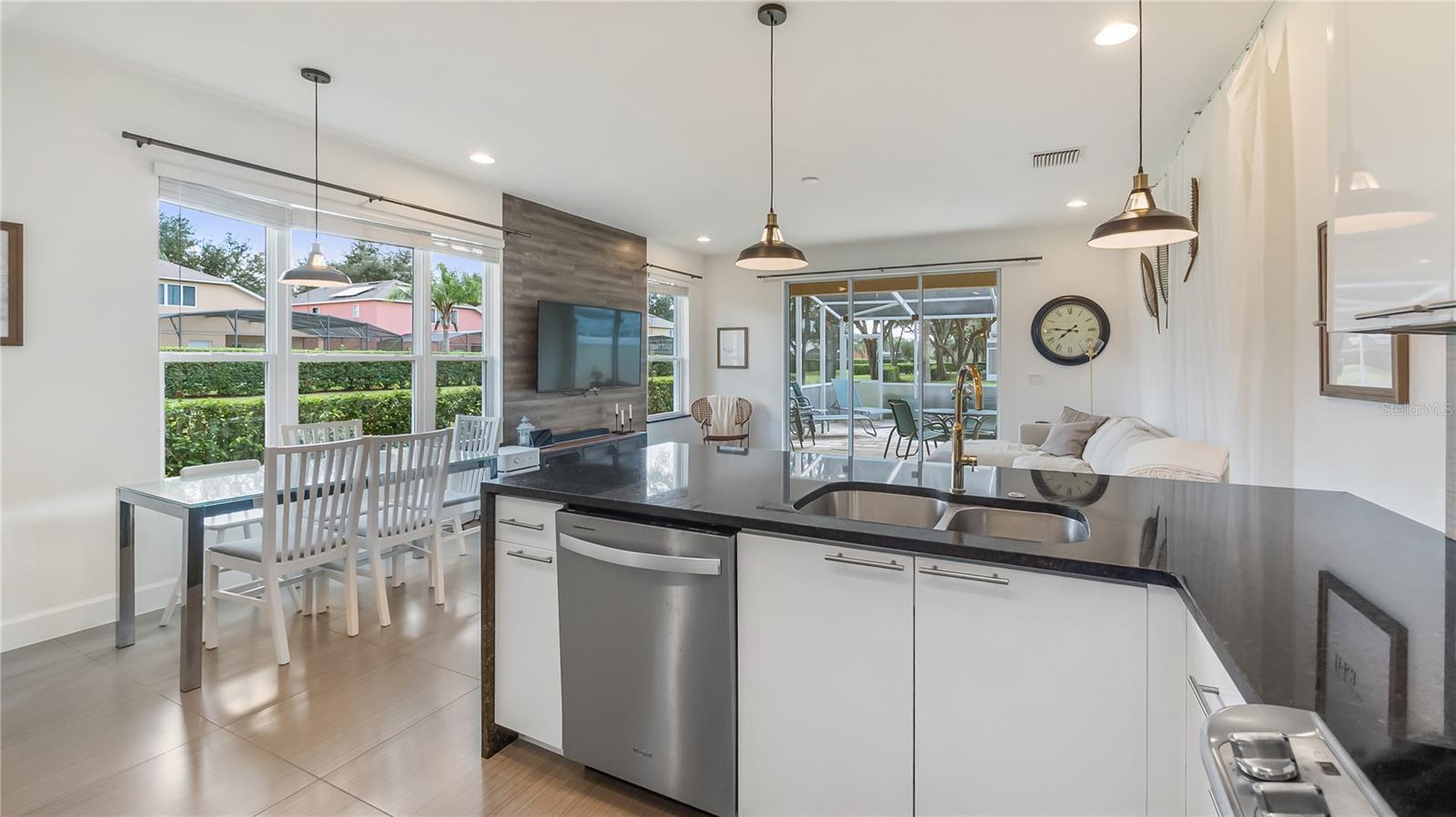 Image 7 of 33 For 17534 Placidity Avenue