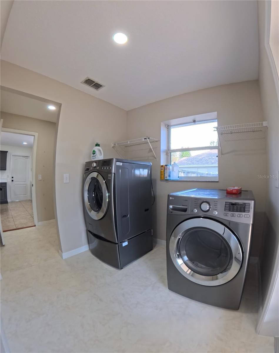 Image 25 of 59 For 10830 Vineyard Court