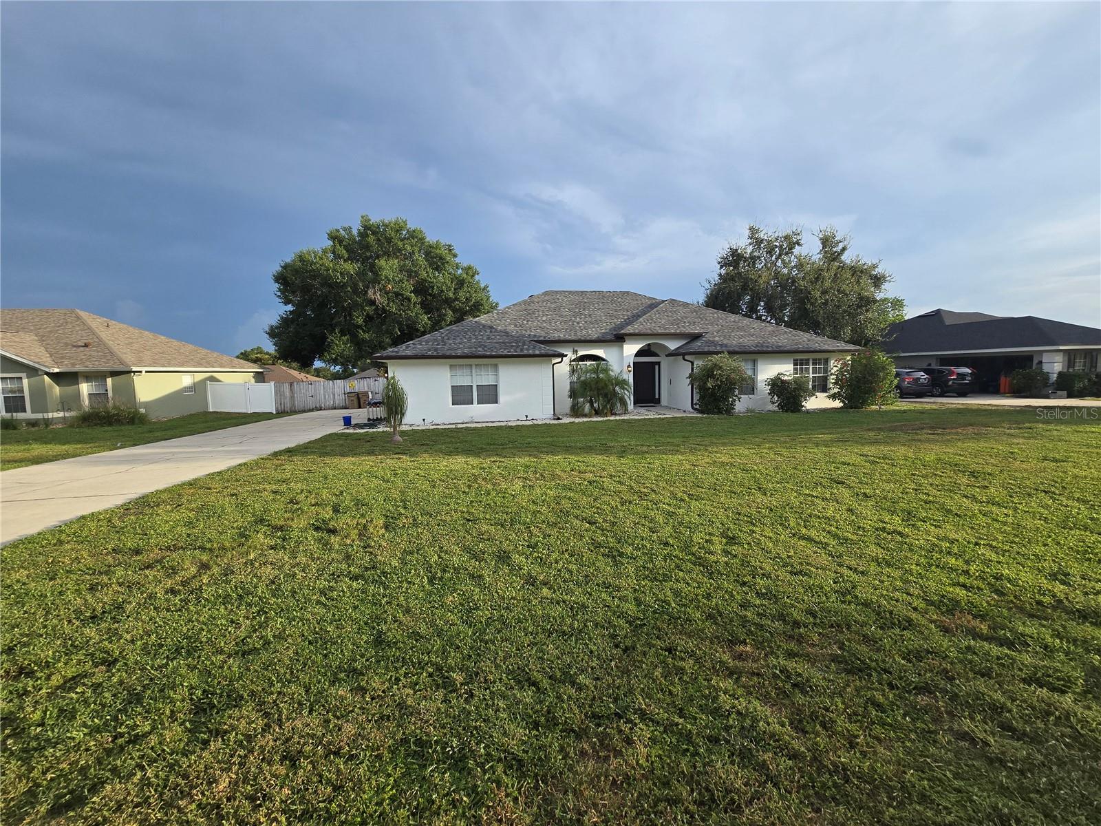 Image 4 of 59 For 10830 Vineyard Court