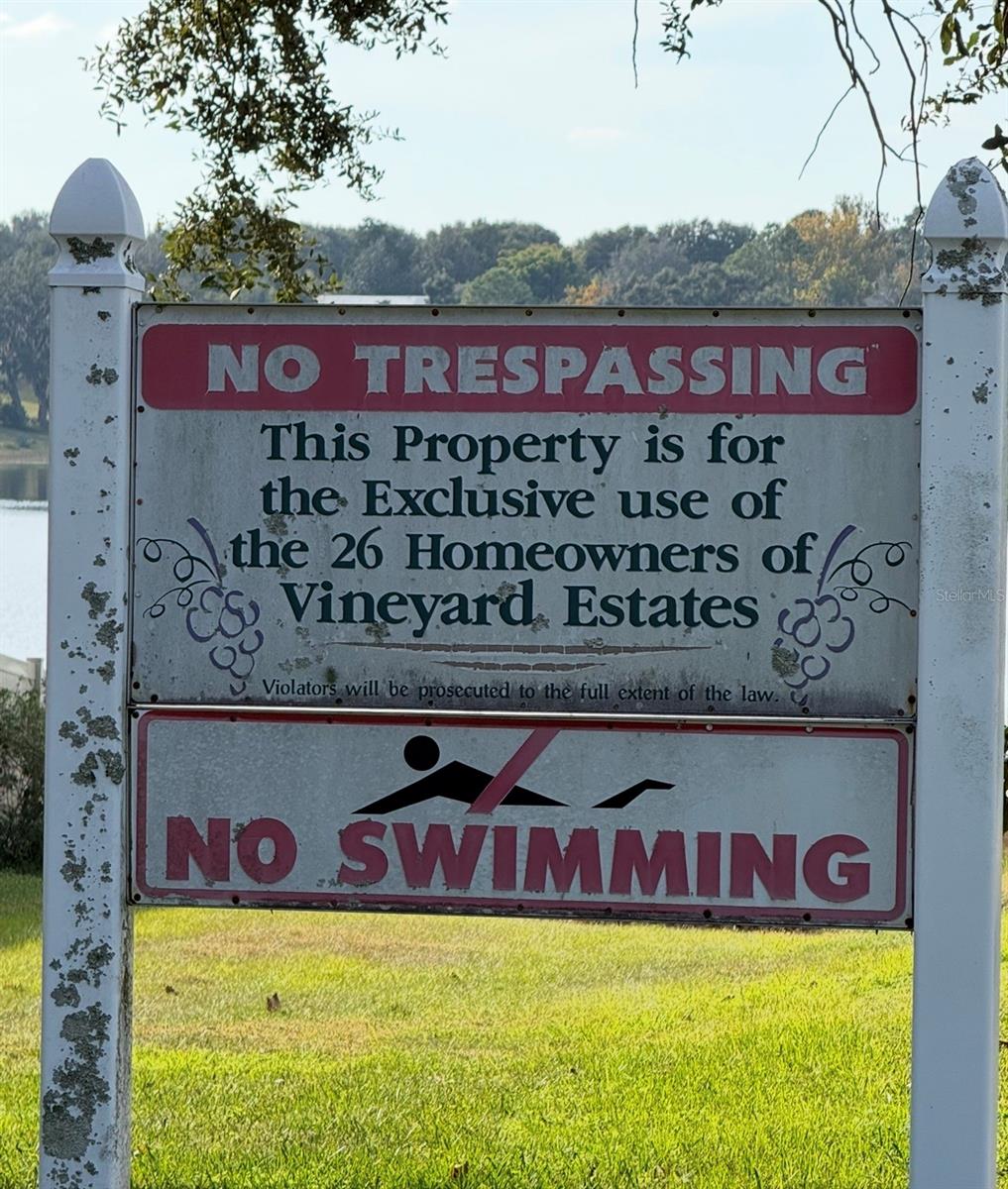 Image 5 of 59 For 10830 Vineyard Court