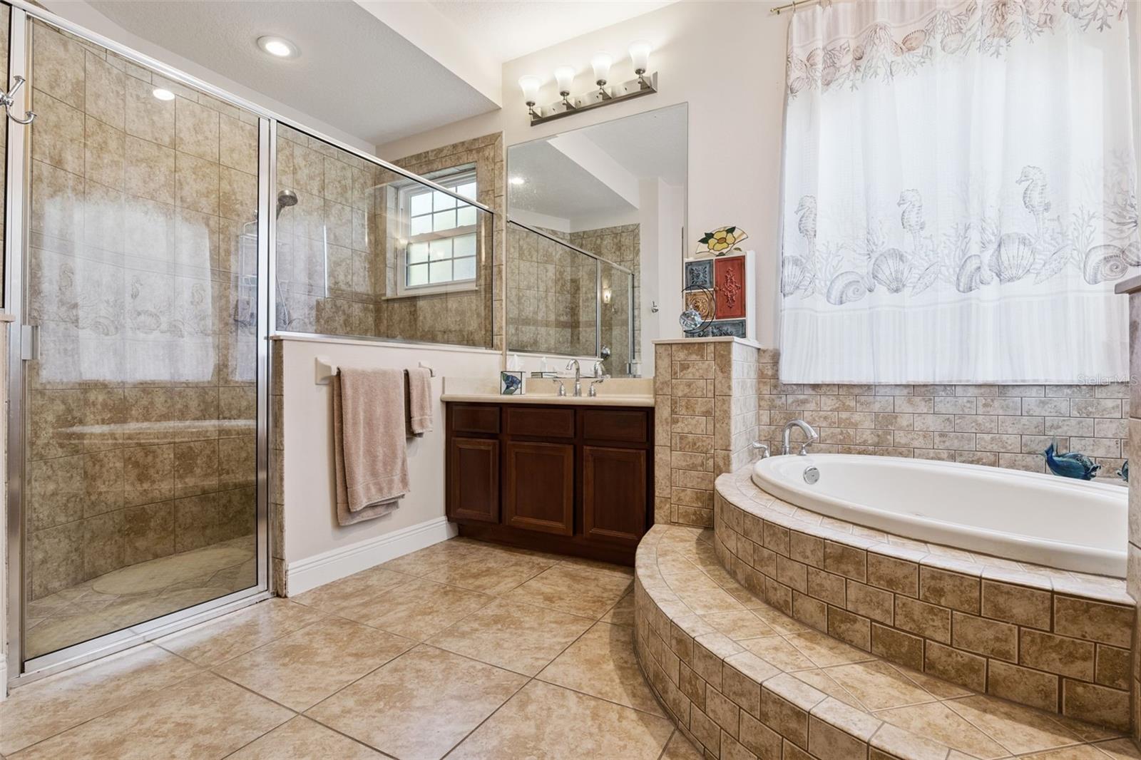 Image 25 of 54 For 3020 Palermo Court